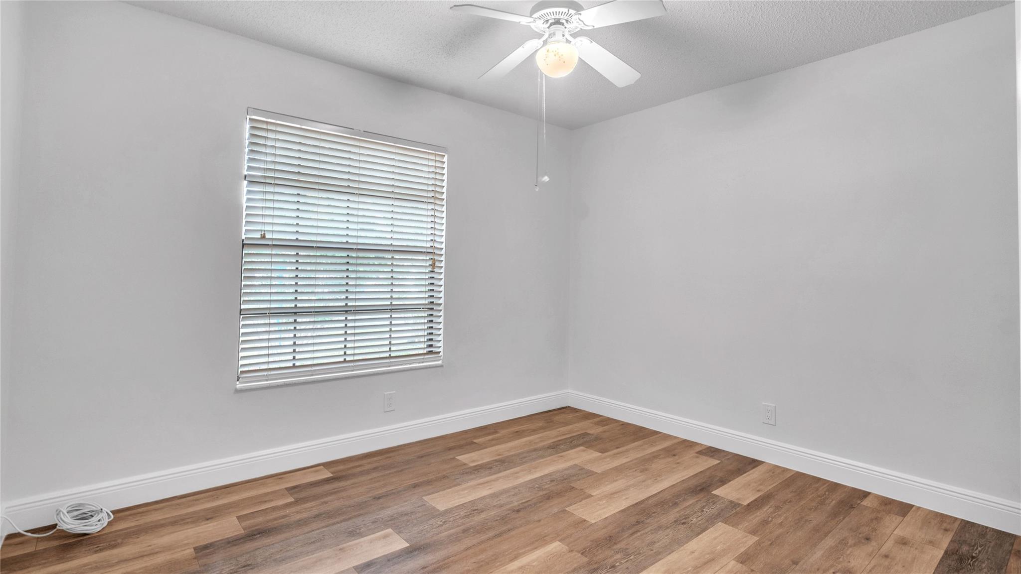 4335 NW 52nd St