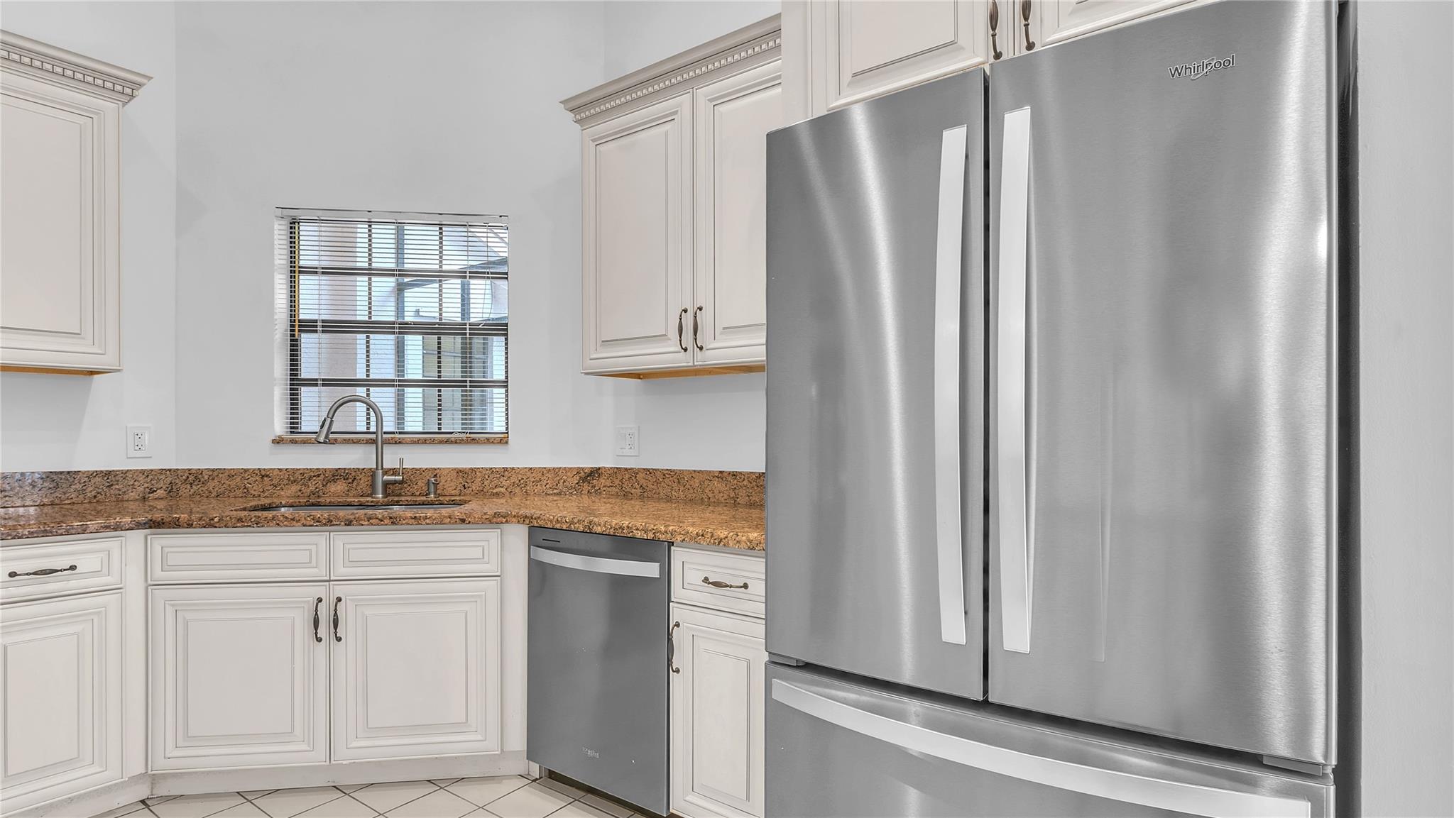 4335 NW 52nd St