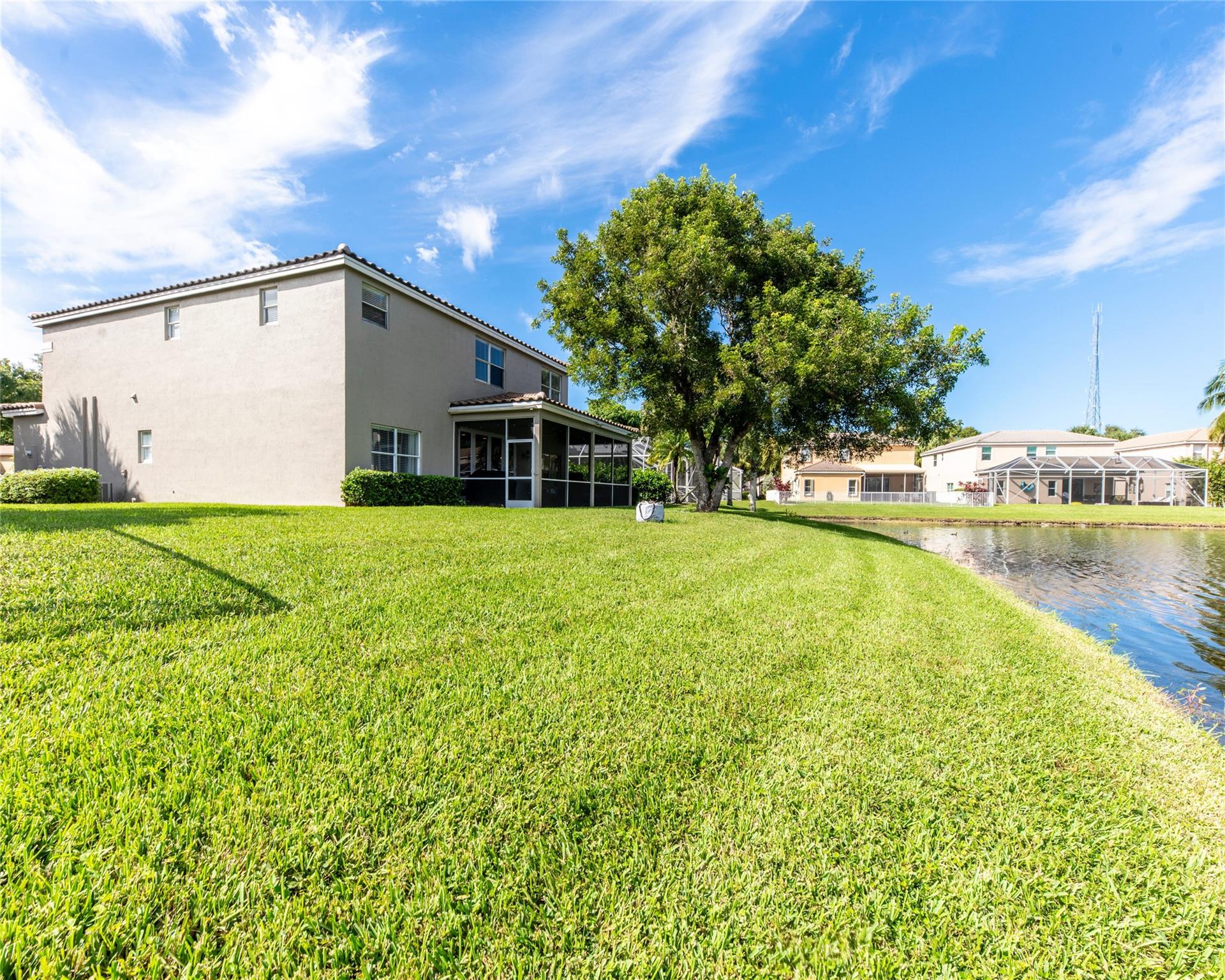 4847 NW 57th Mnr