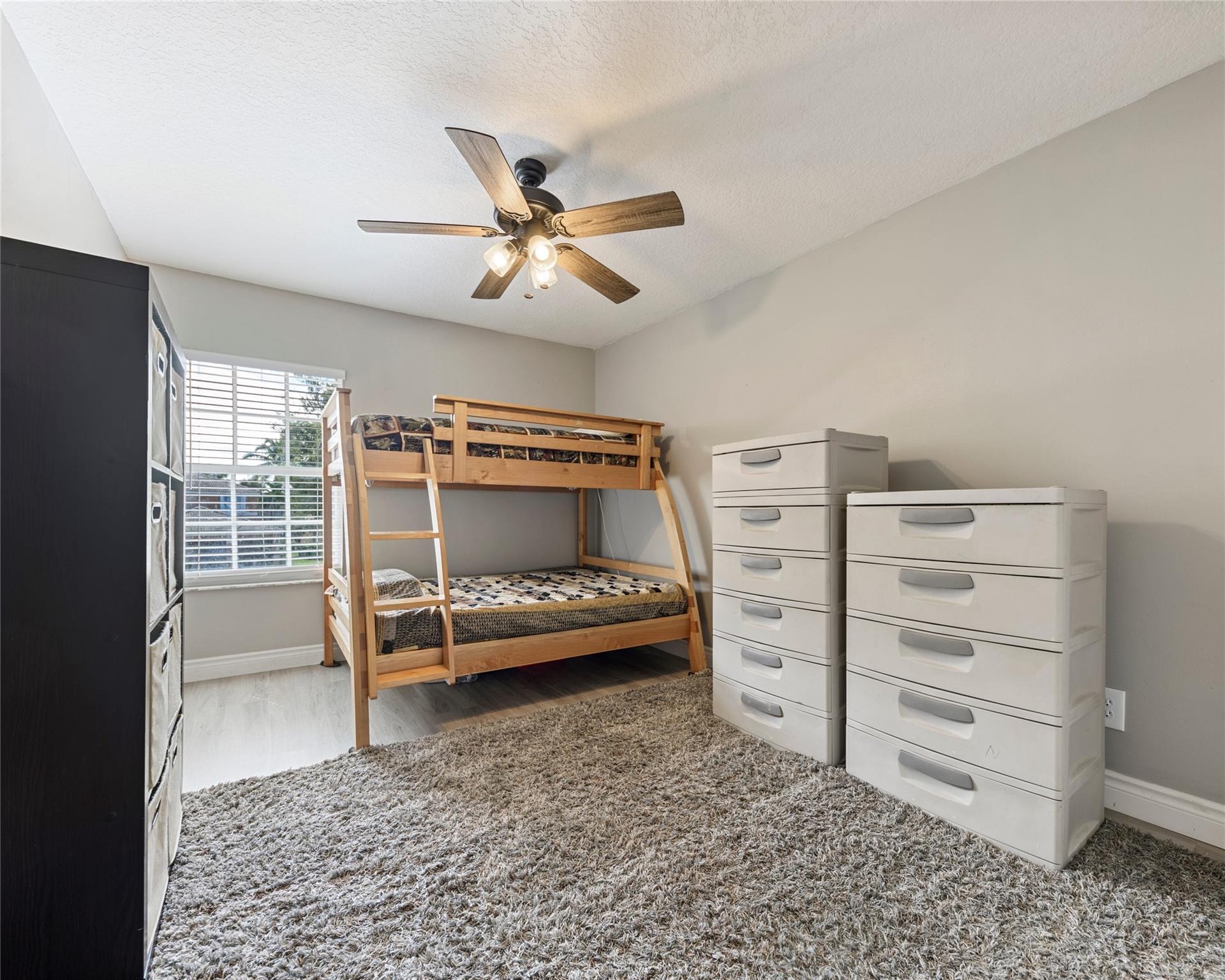4847 NW 57th Mnr