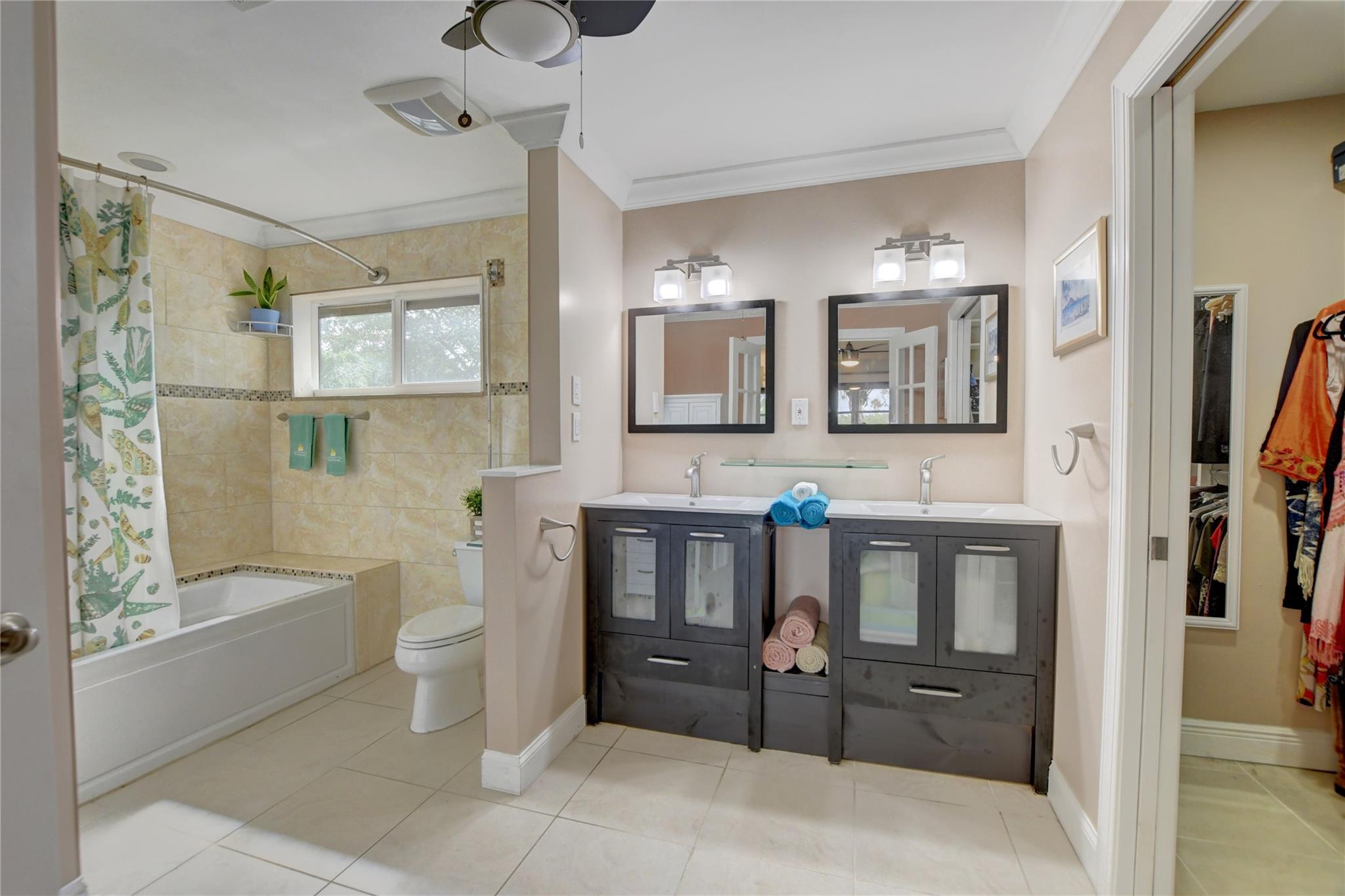 2159 WOODLANDS WAY, #2159