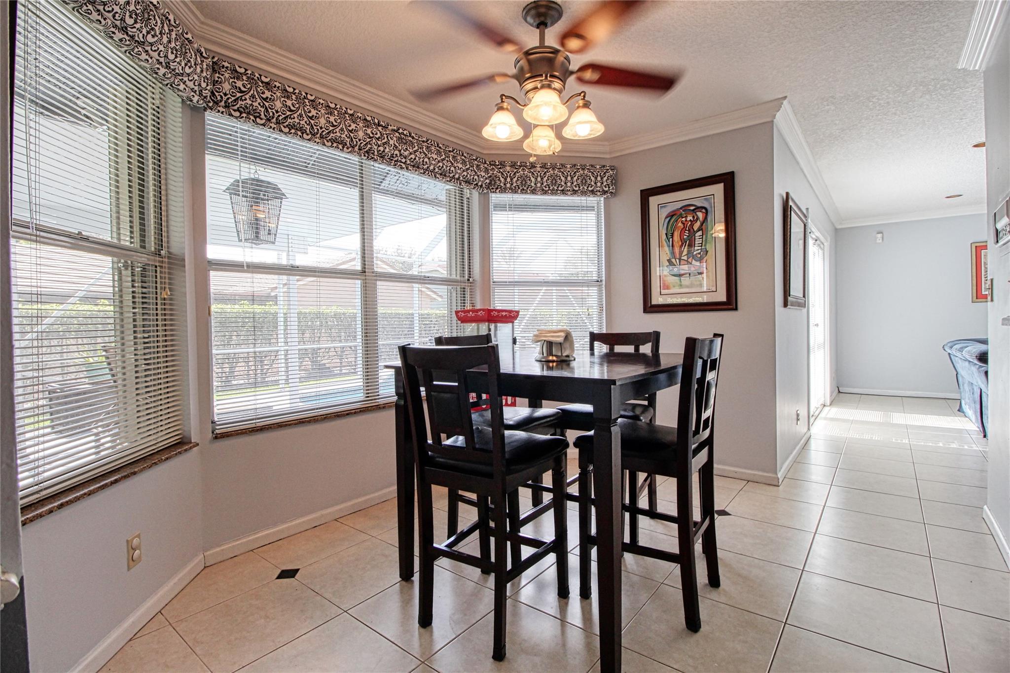 4524 NW 50th Ct