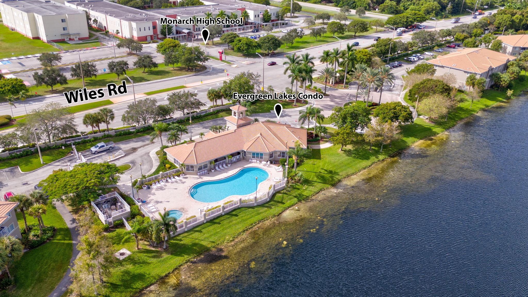 5035 Wiles Rd, #208
