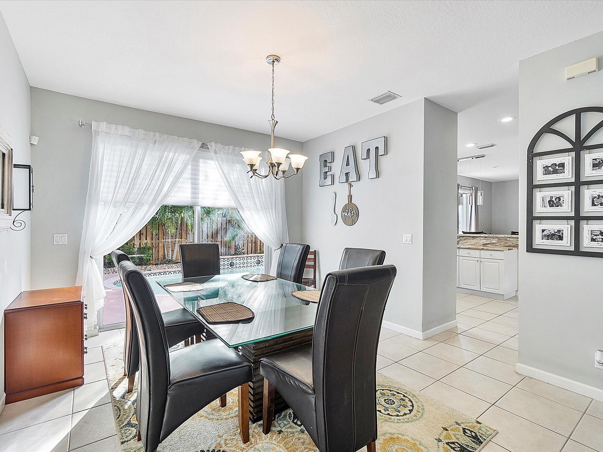 4410 NW 45th Ter