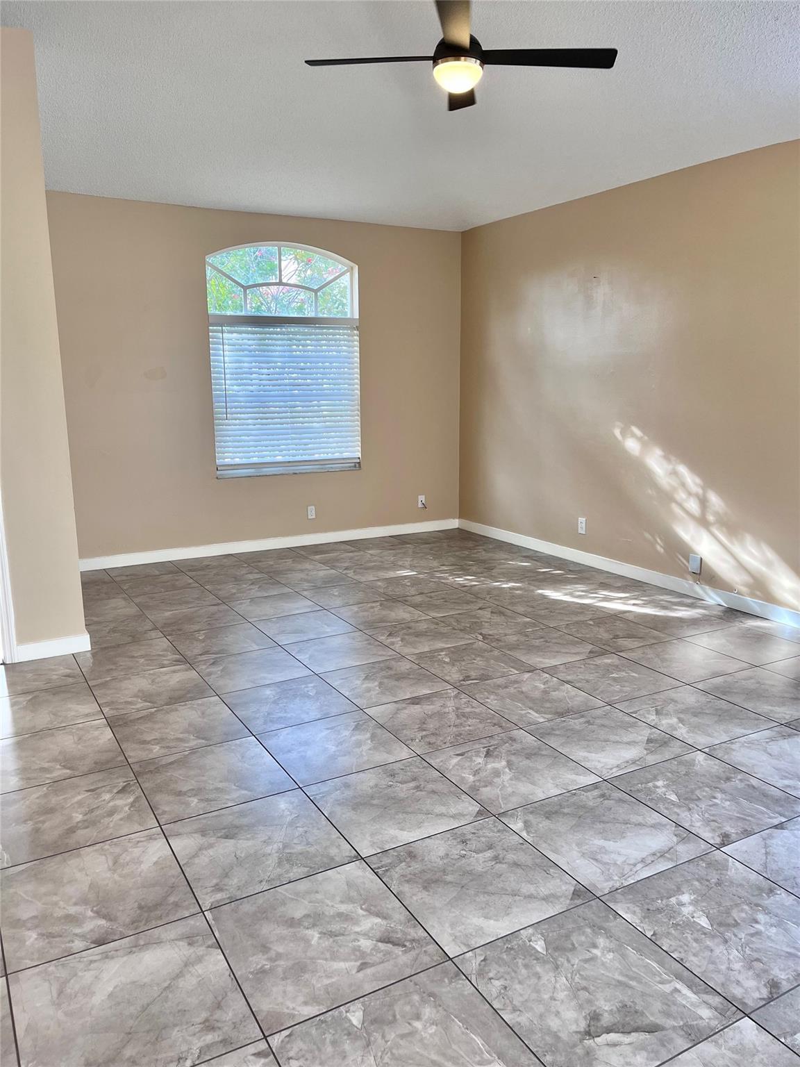 4573 NW 60th St