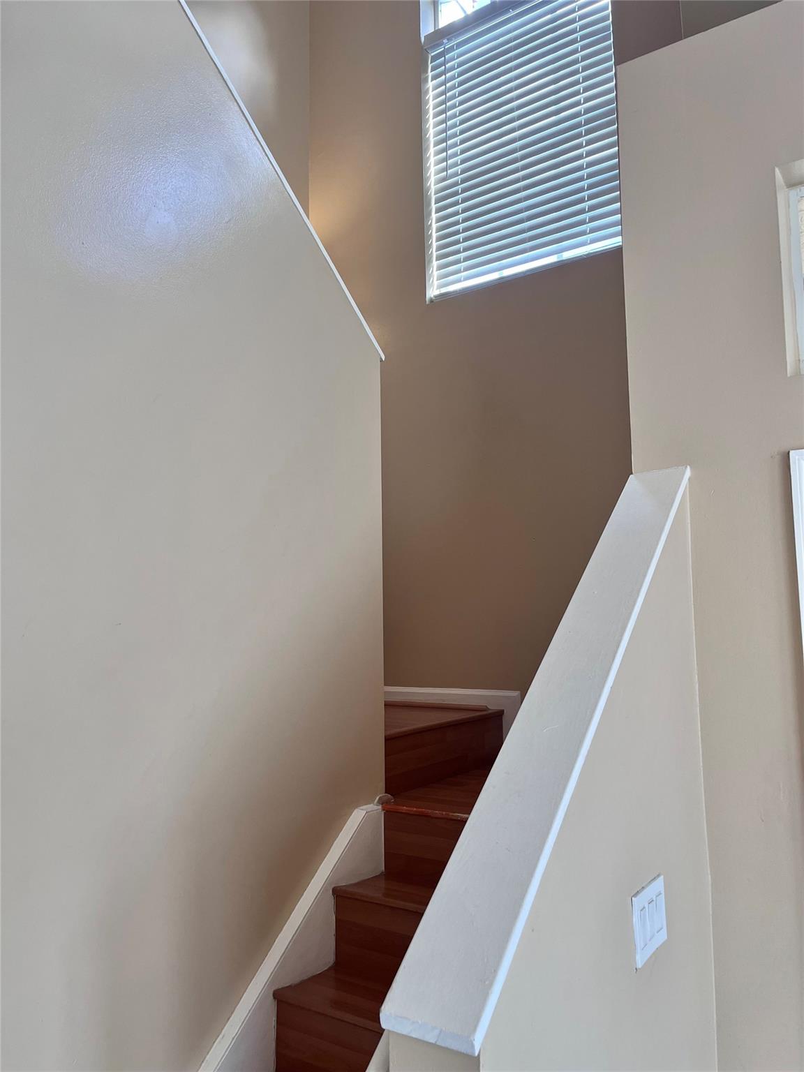 4573 NW 60th St