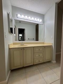 5 COLUMBIA Ct