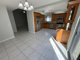 5 COLUMBIA Ct