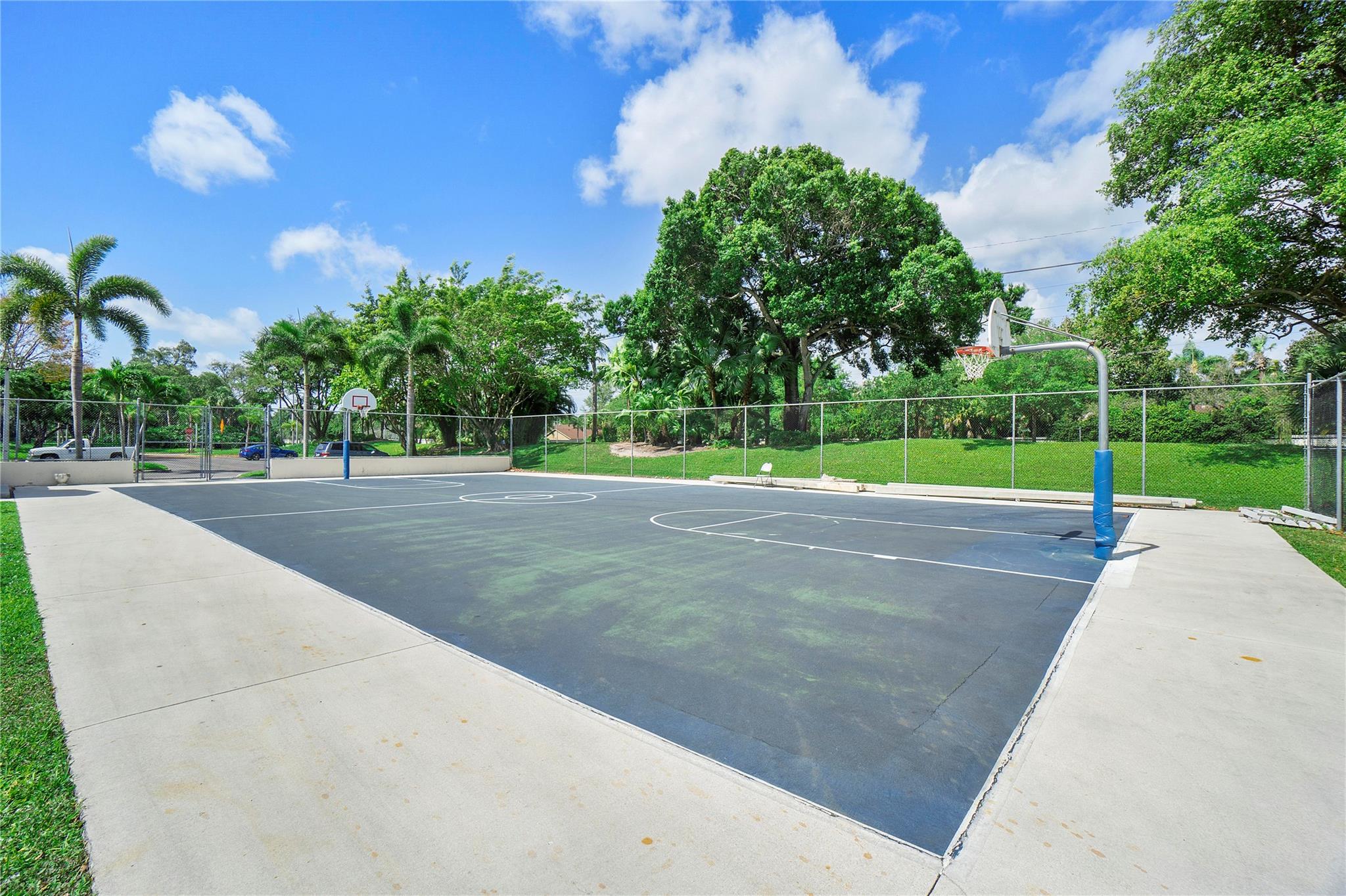 3609 Carambola Circle, #2882