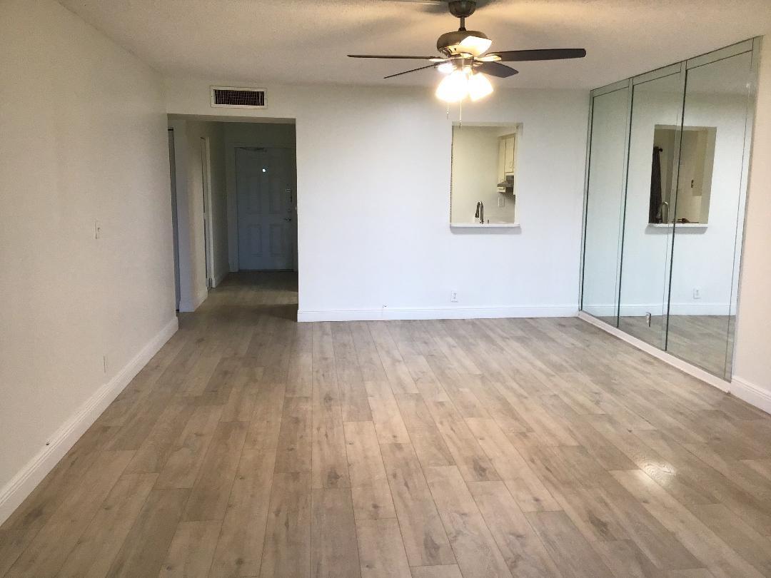 363 N Rock Island Rd, #206