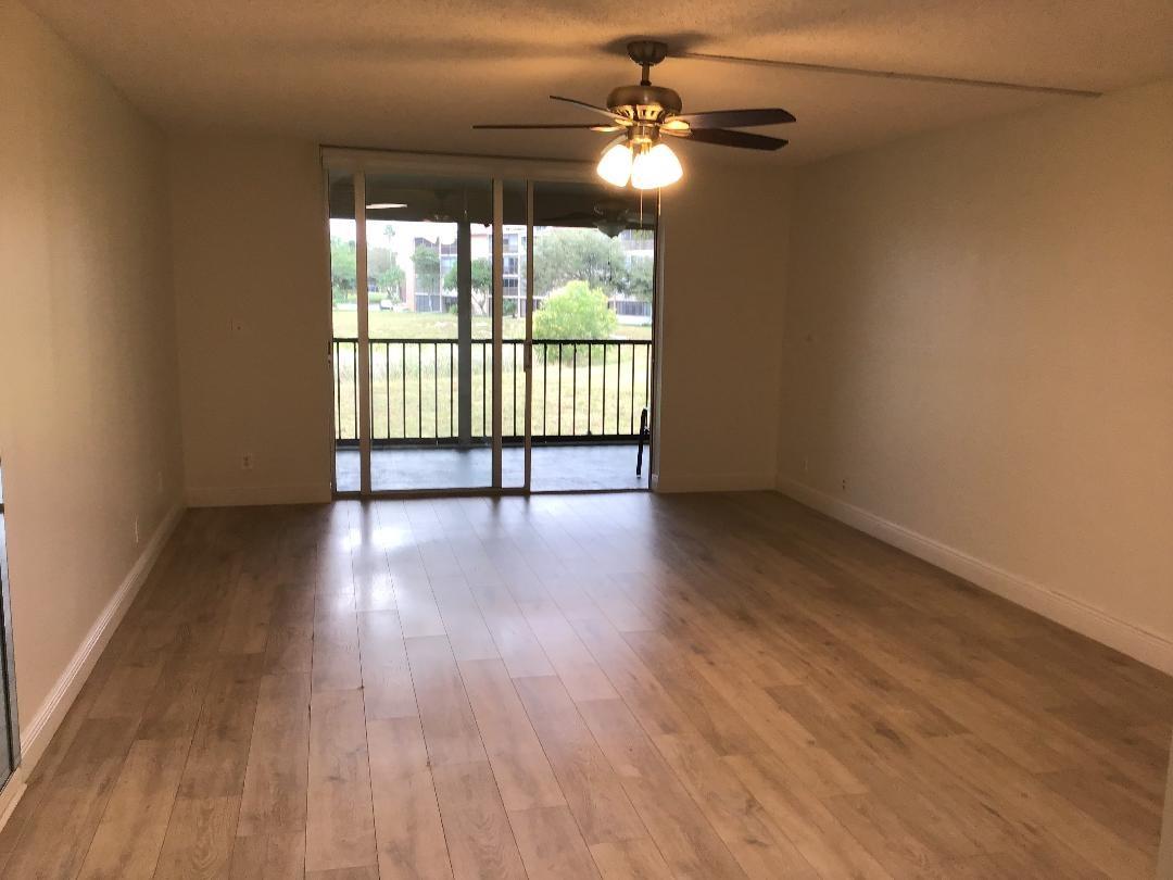 363 N Rock Island Rd, #206