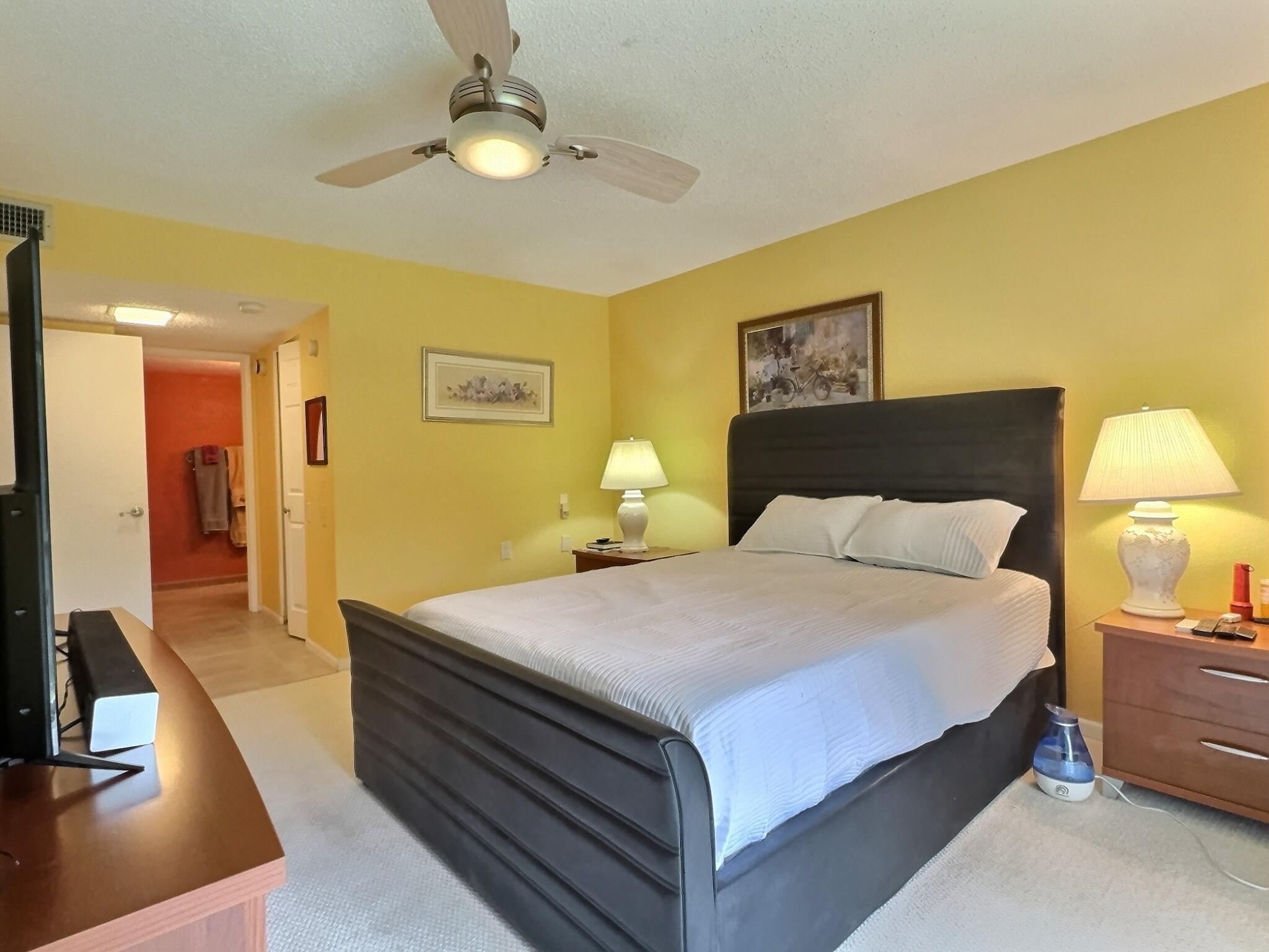 2705 Nassau Bnd, #D2