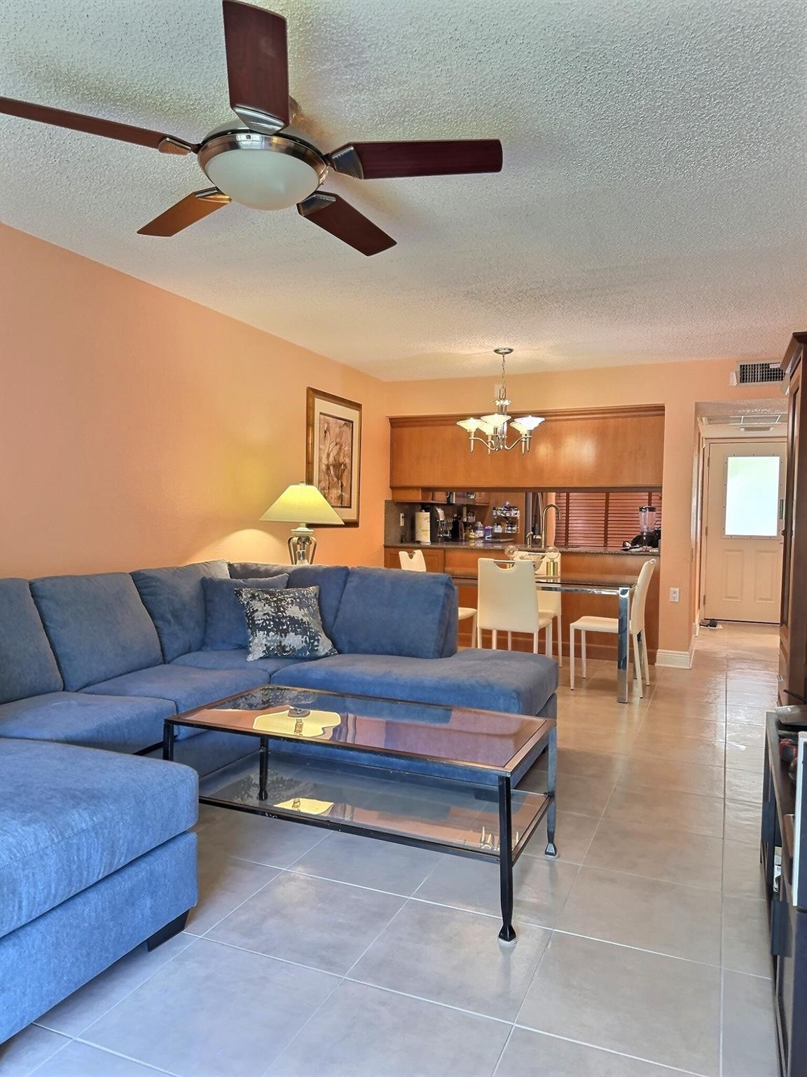 2705 Nassau Bnd, #D2