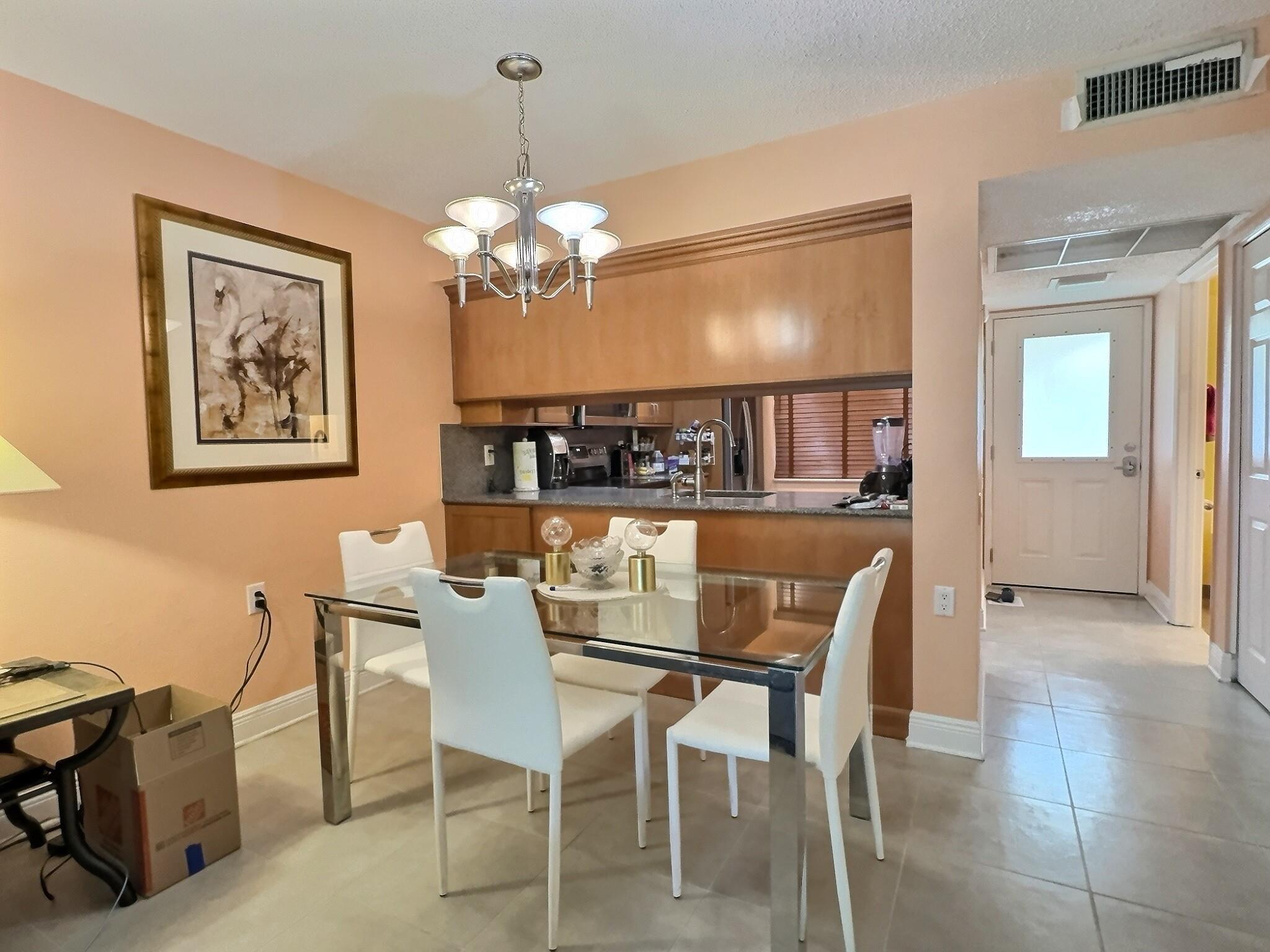 2705 Nassau Bnd, #D2