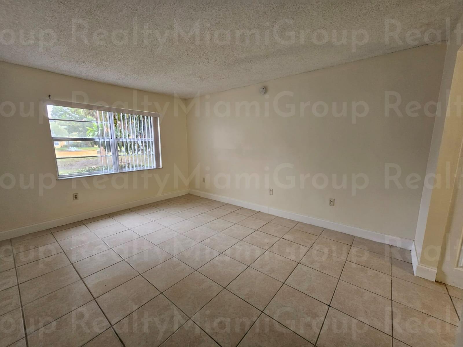 4334 NW 9th Ave, #9-1B