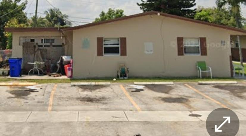 332-336 NE 44th St