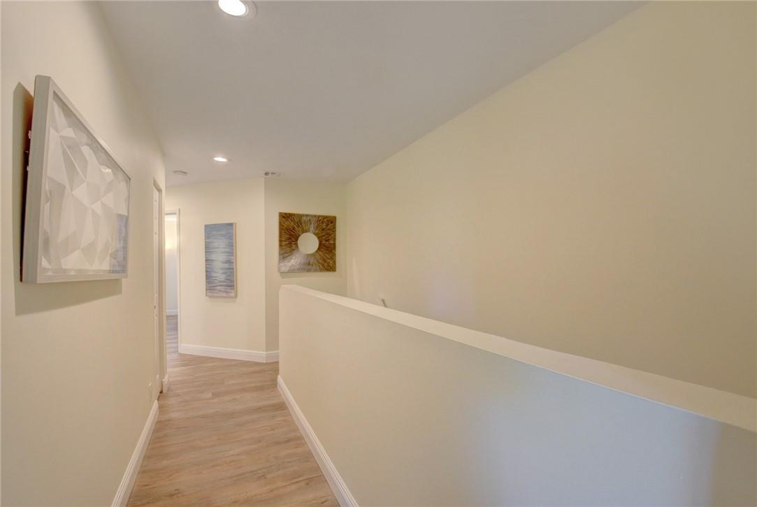 246 Avenue L