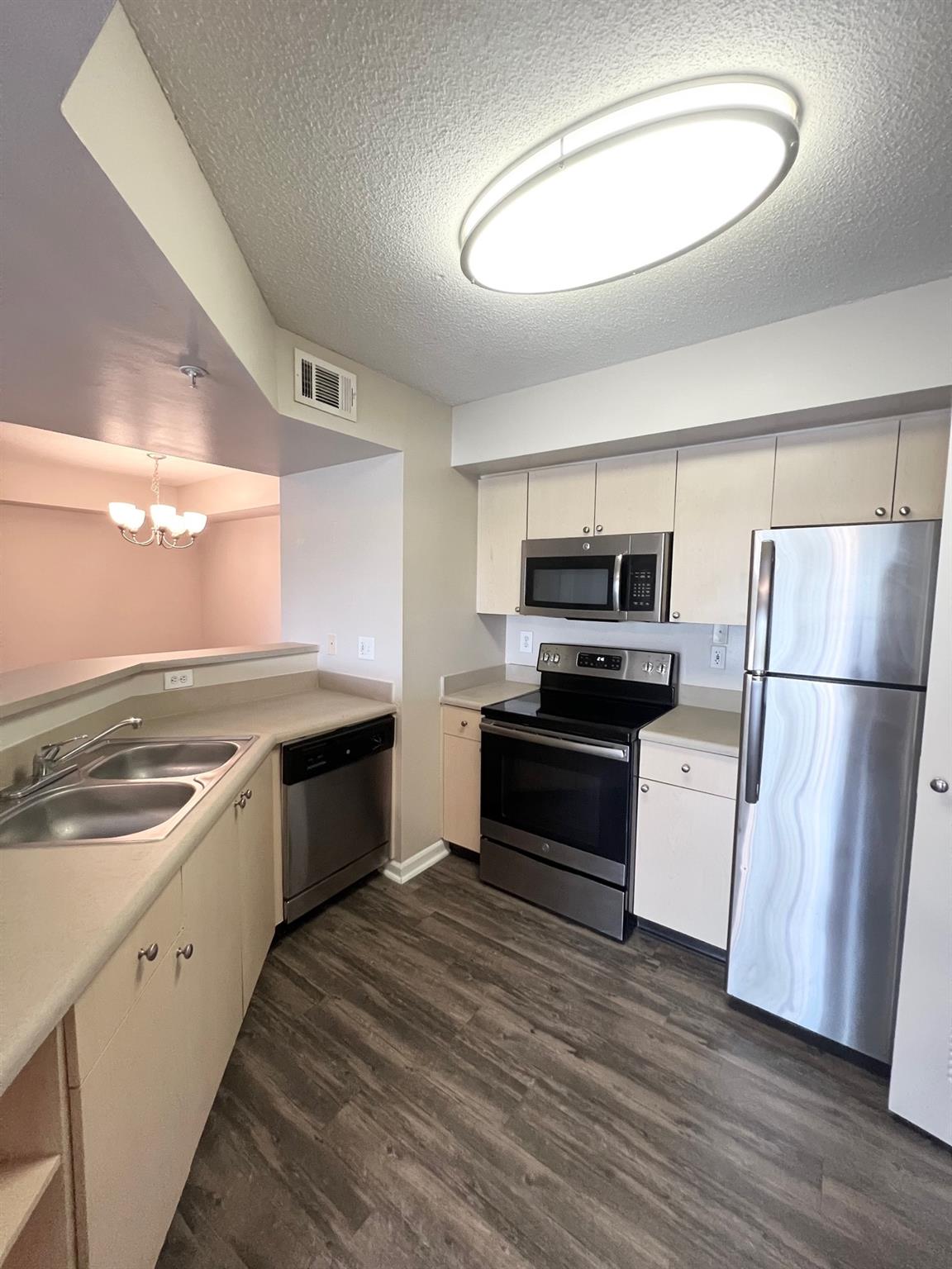 3760 NW Mediterranean Ln, #212