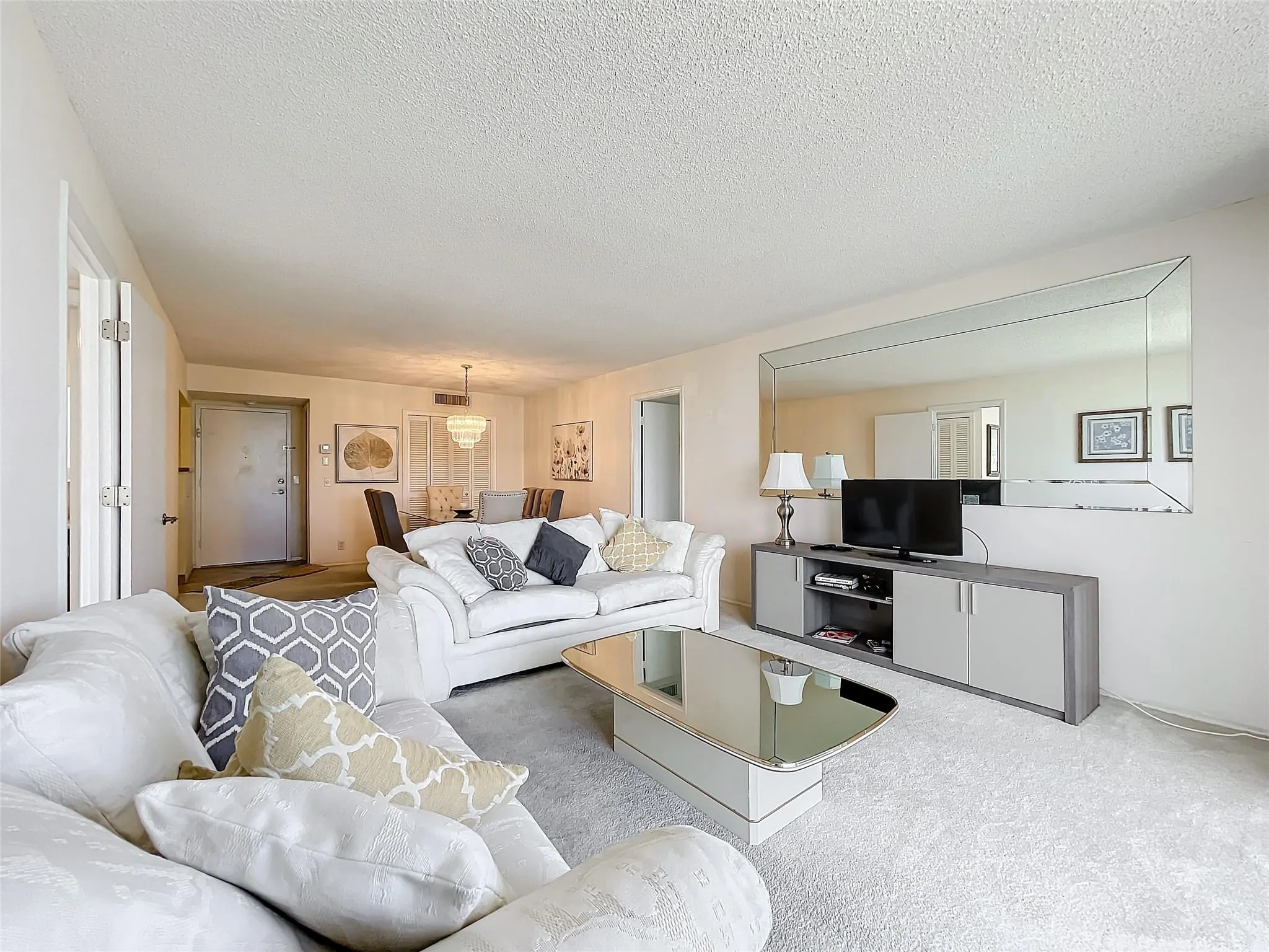 2000 S Ocean Blvd, #3L