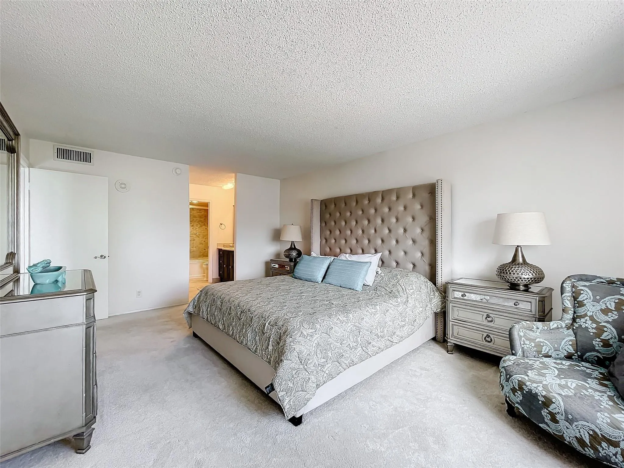 2000 S Ocean Blvd, #3L