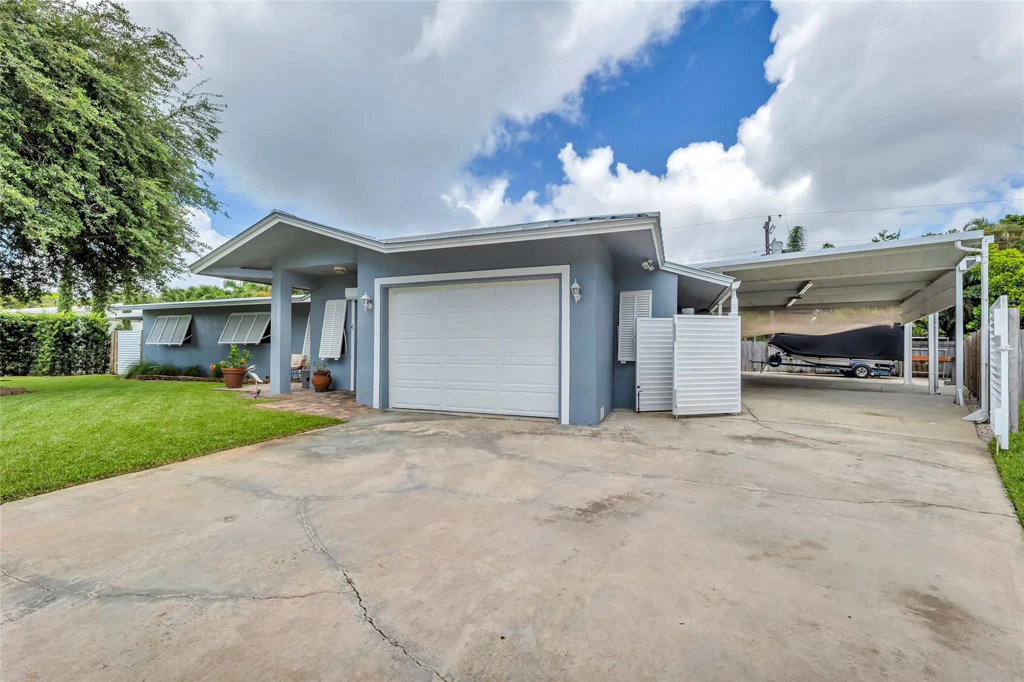2817 NE 10th Ave