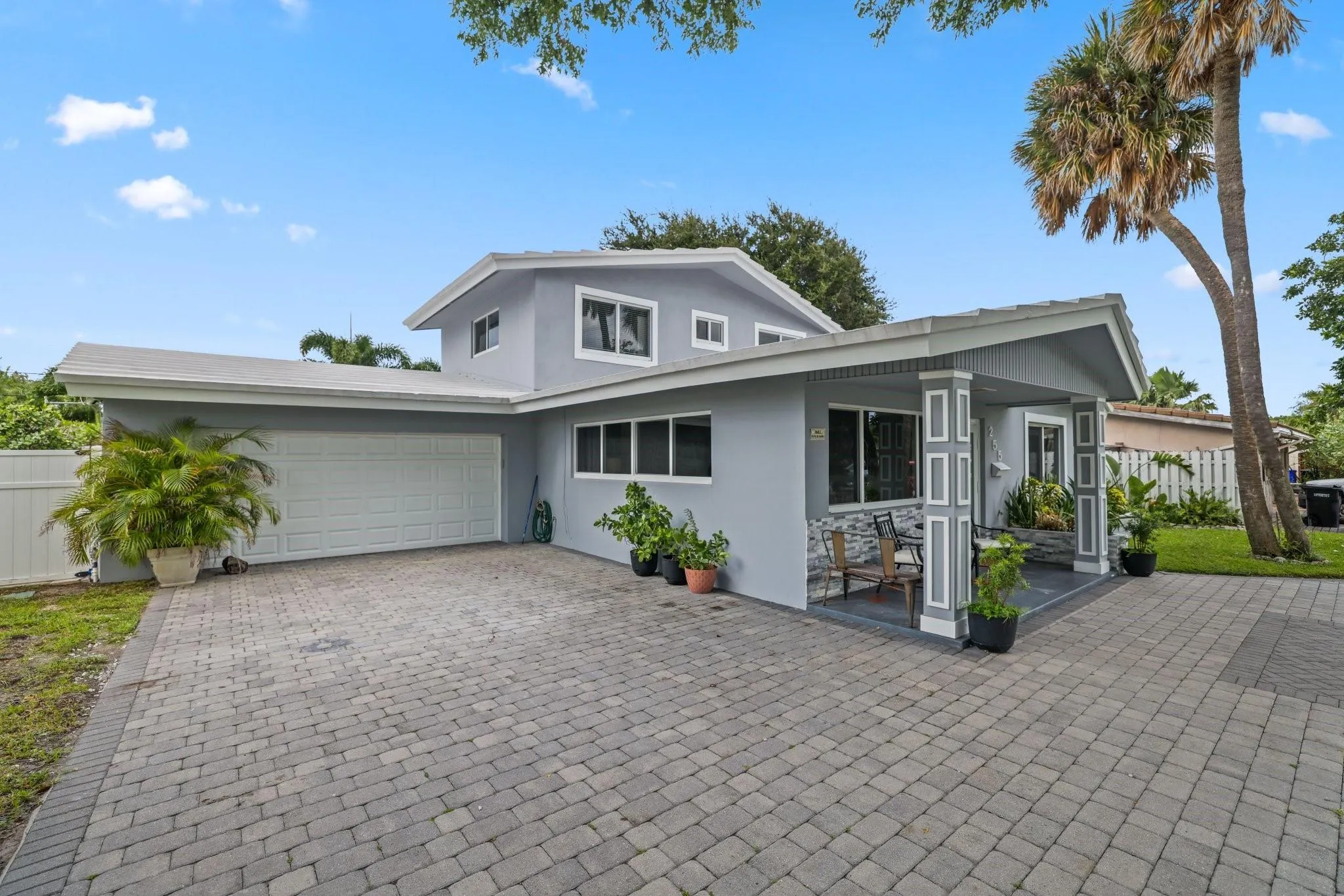 255 Corsair Ave