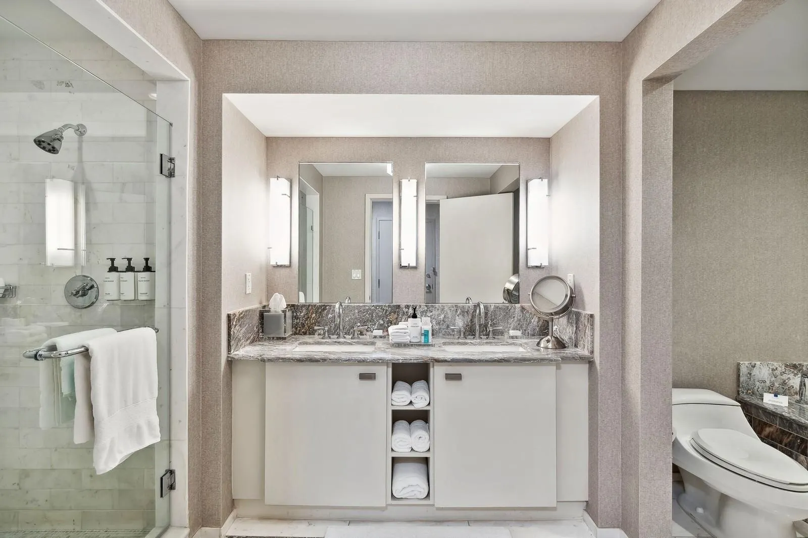 551 N Fort Lauderdale Beach Blvd, #R2211