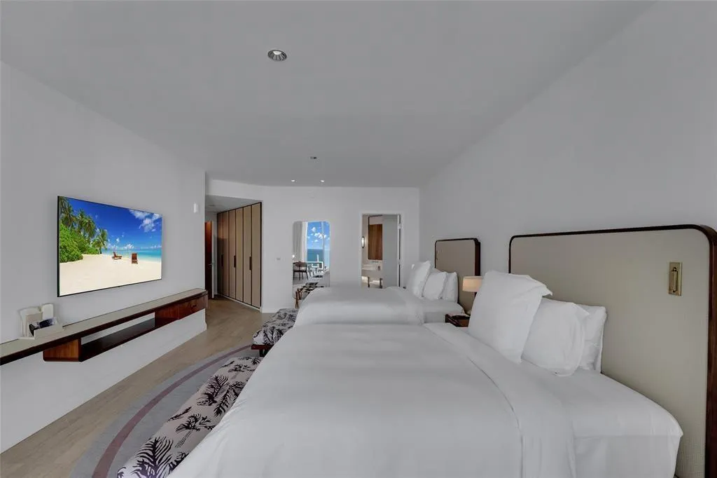 525 N Fort Lauderdale Beach Blvd, #1204