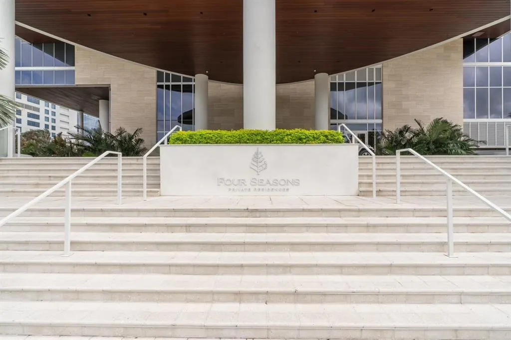 525 N Fort Lauderdale Beach Blvd, #1204