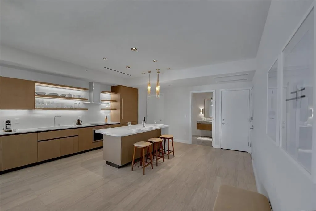 525 N Fort Lauderdale Beach Blvd, #1204