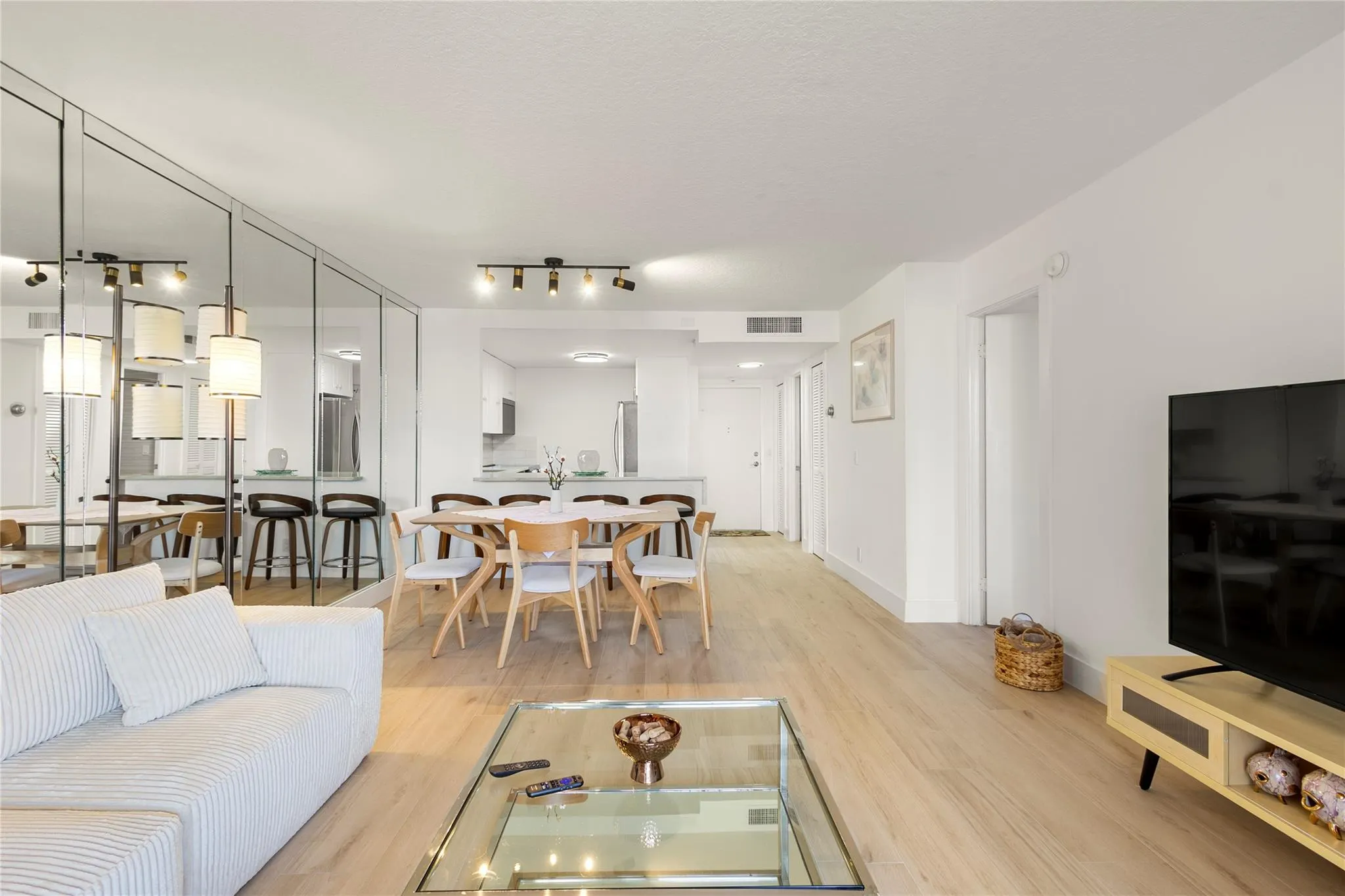 2000 S Ocean Blvd, #2P