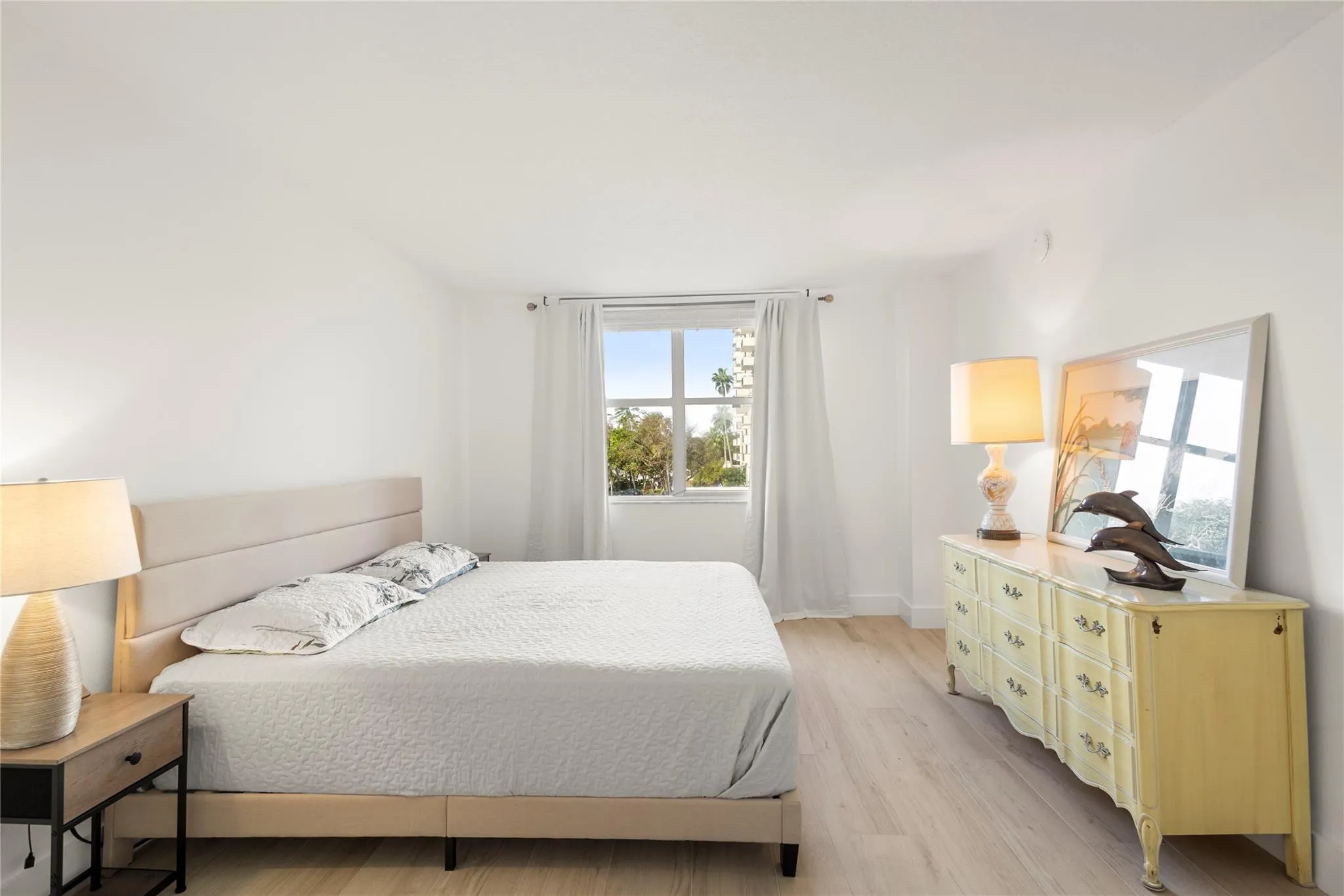 2000 S Ocean Blvd, #2P