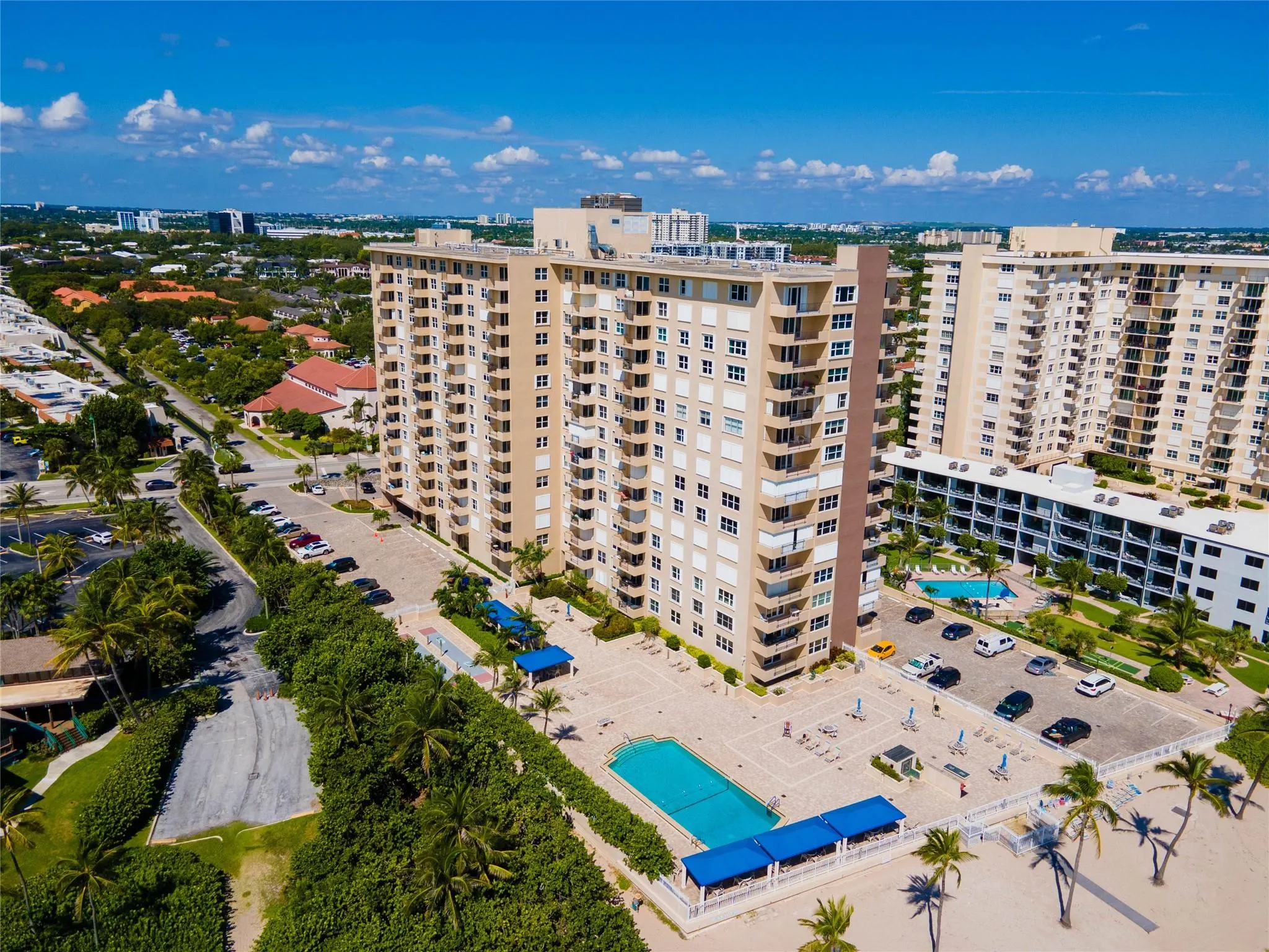 2000 S Ocean Blvd, #2P