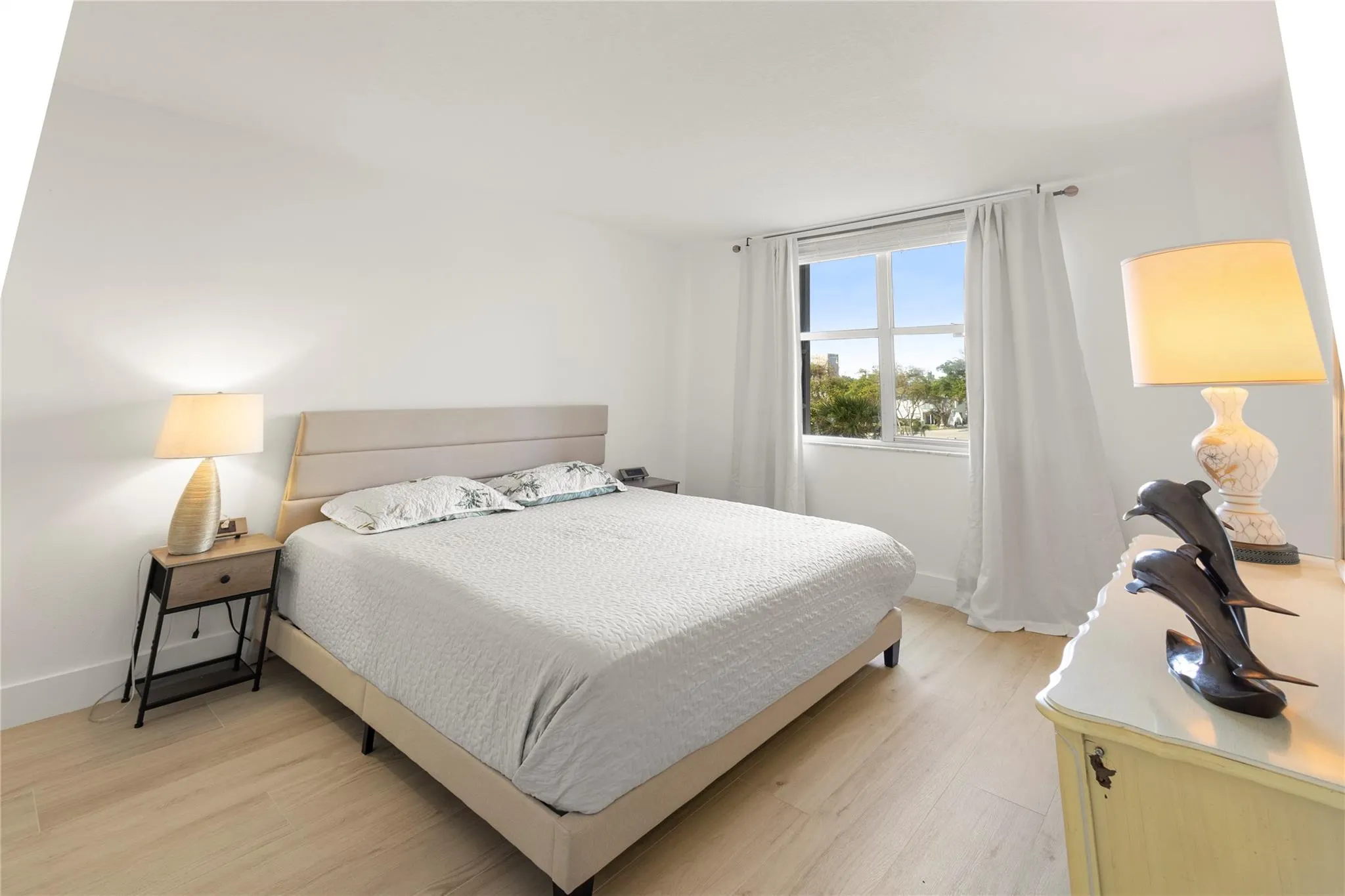 2000 S Ocean Blvd, #2P