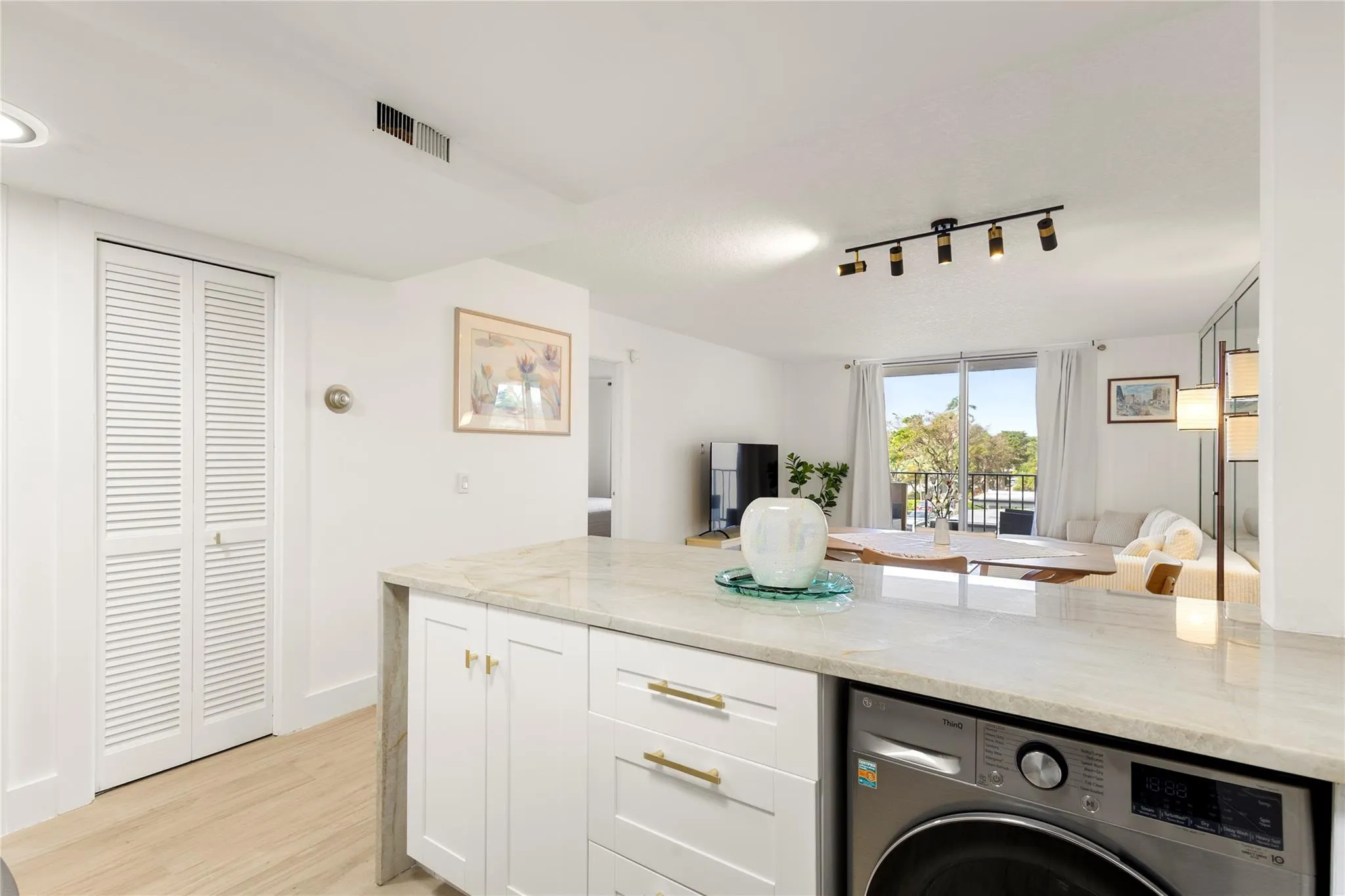 2000 S Ocean Blvd, #2P
