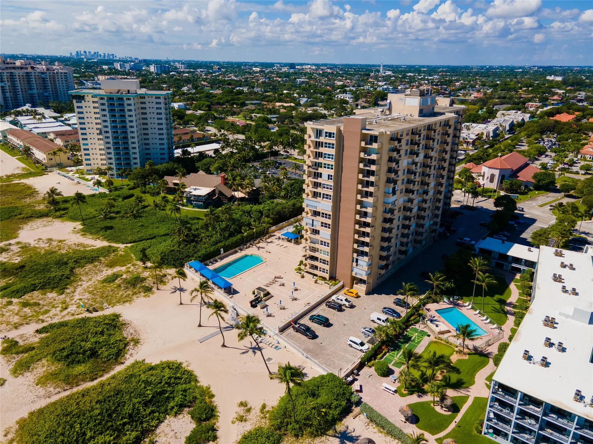 2000 S Ocean Blvd, #2P