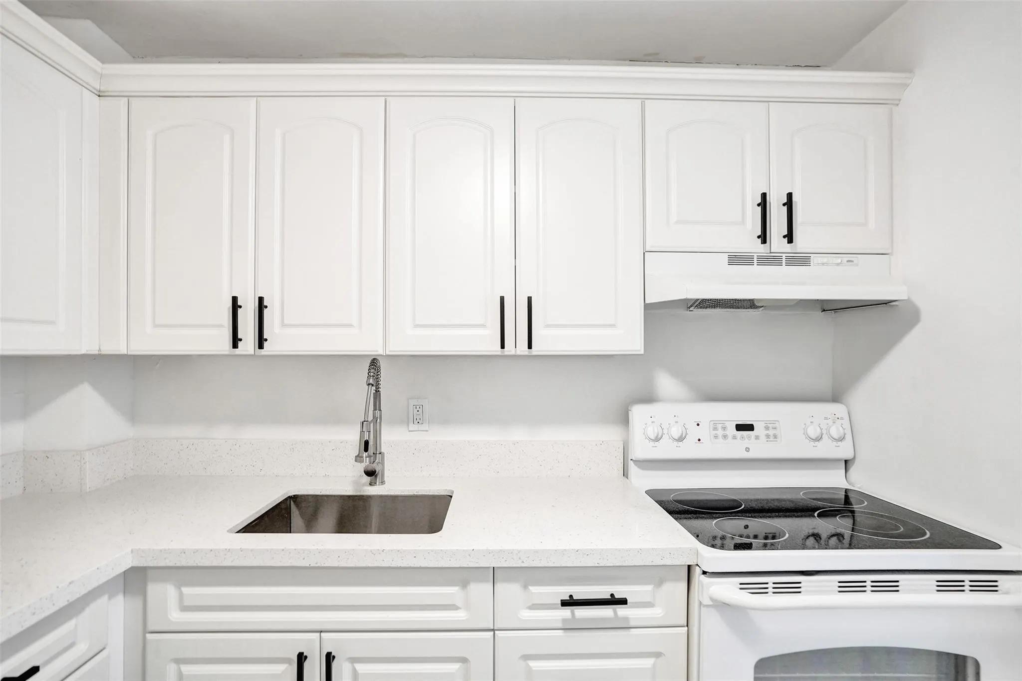 12 NE 19th Ct, #110A
