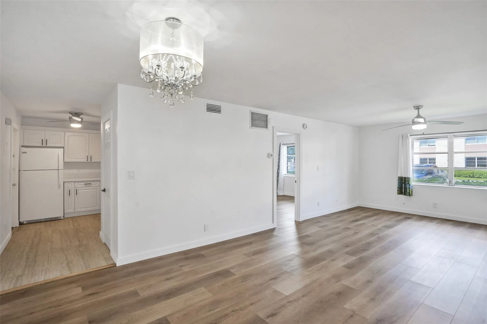 12 NE 19th Ct, #110A