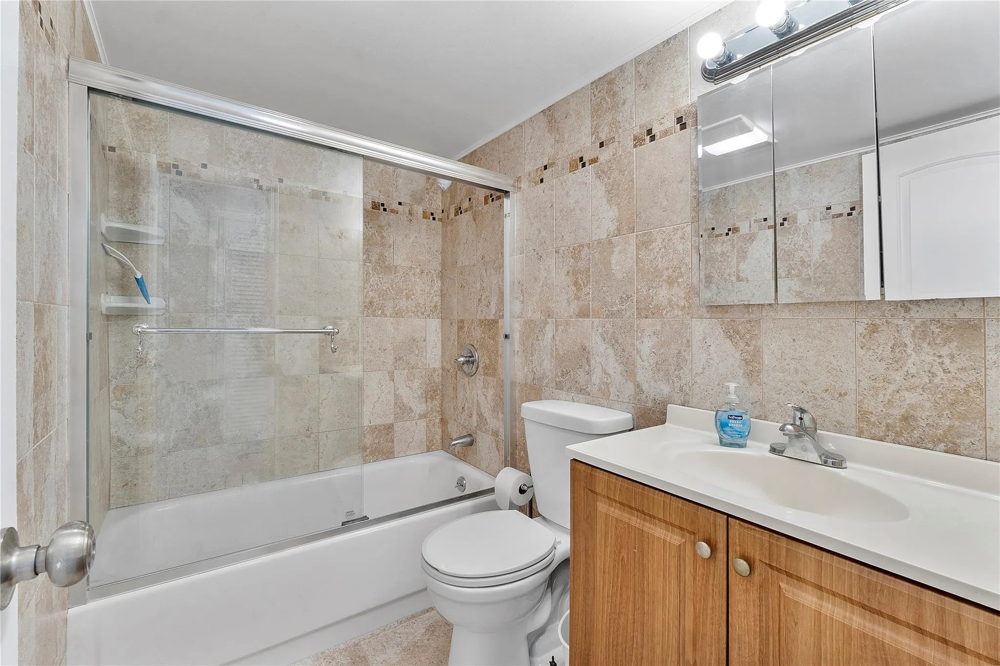 518 Durham R, #518