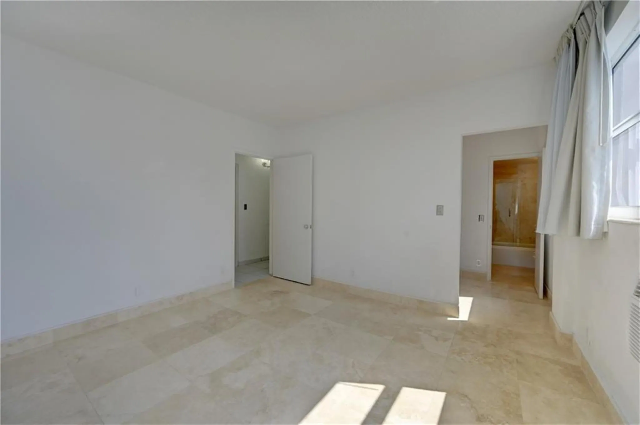 345 N Fort Lauderdale Beach Blvd, #707