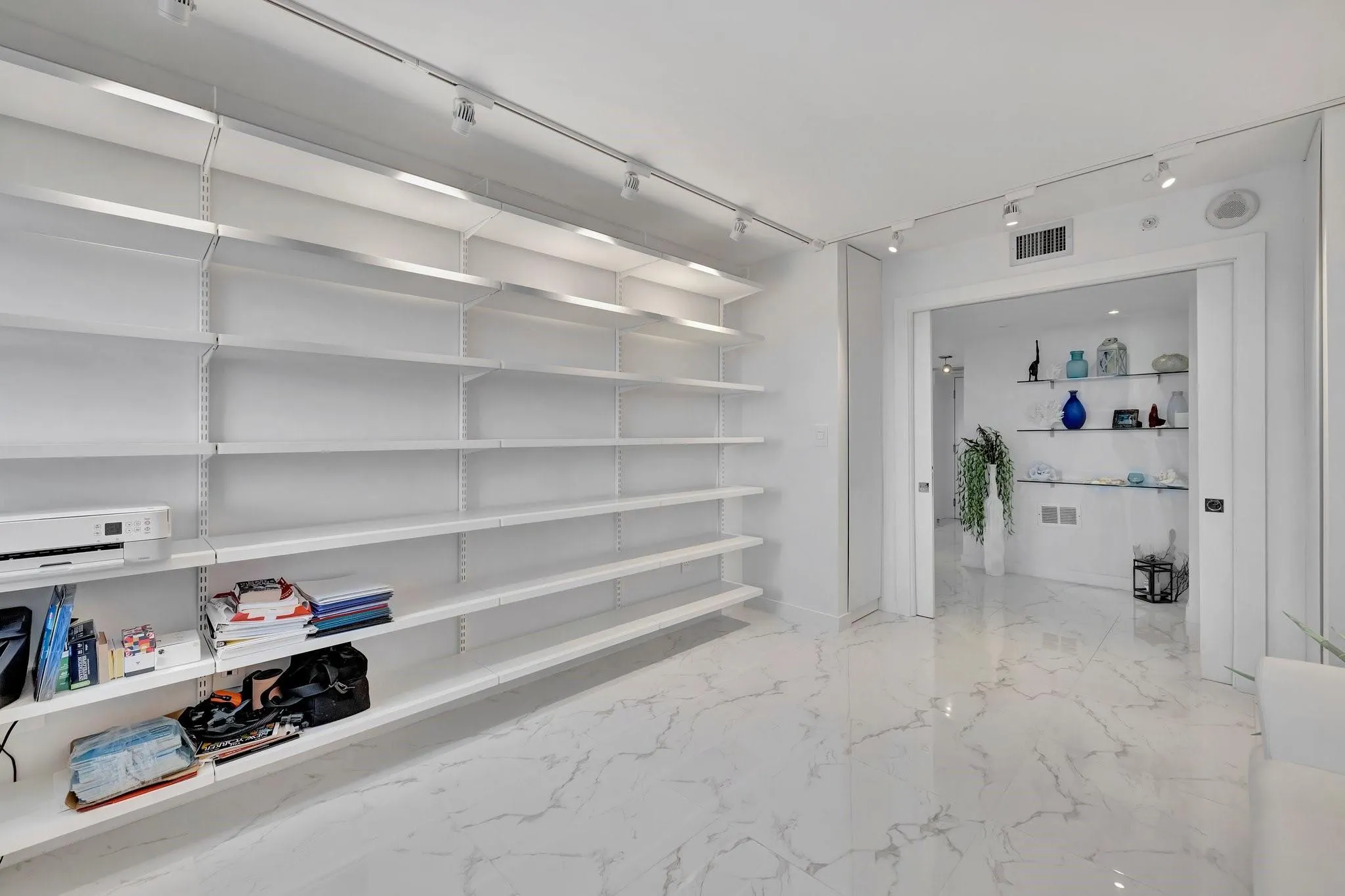 1201 S Ocean Drive, #1002N