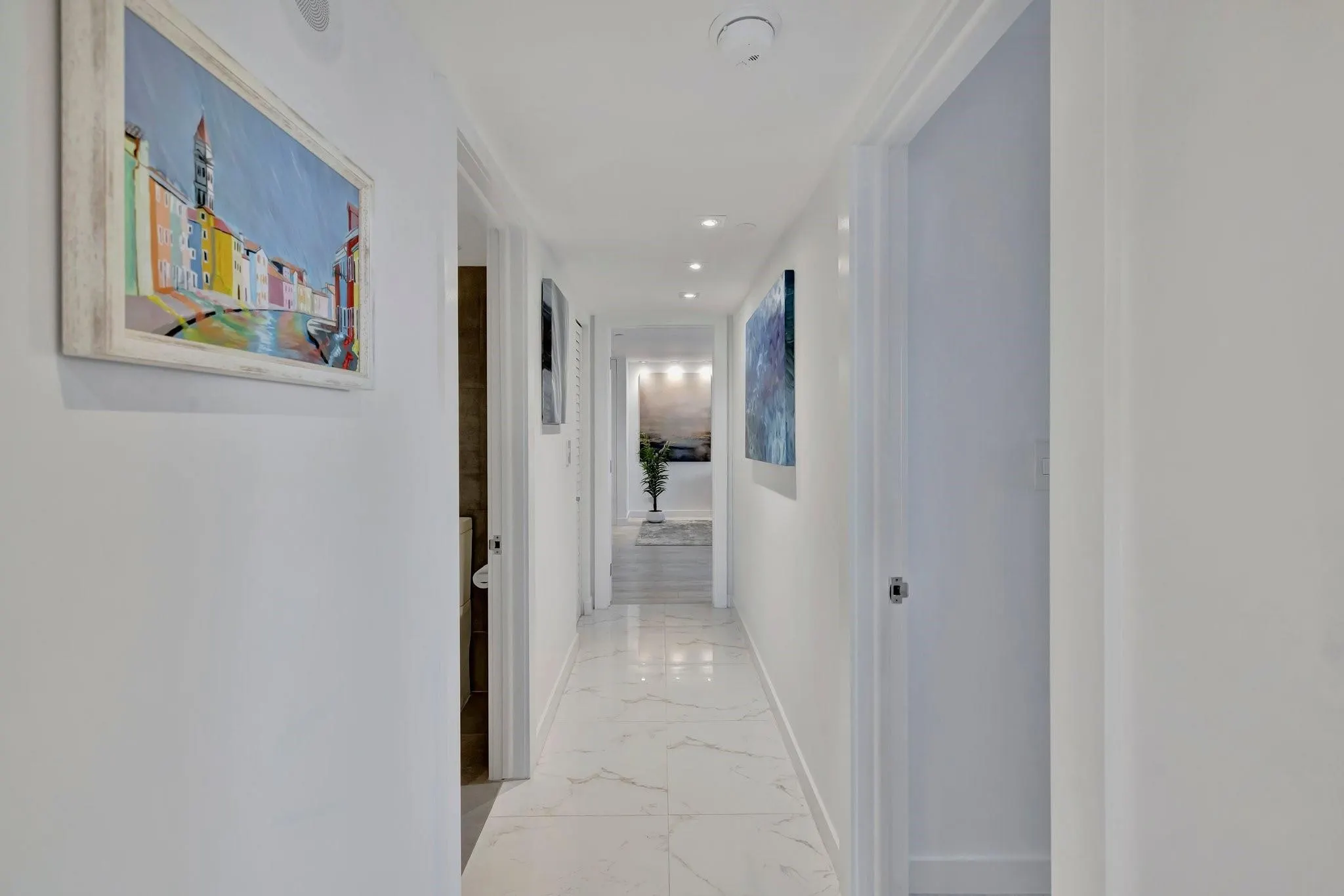1201 S Ocean Drive, #1002N