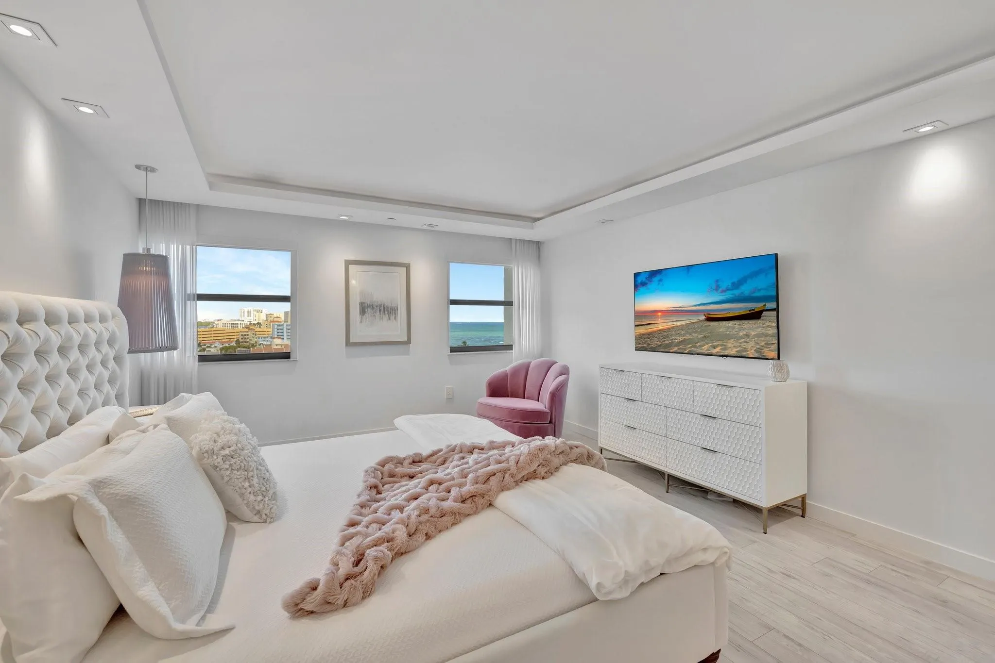 1201 S Ocean Drive, #1002N
