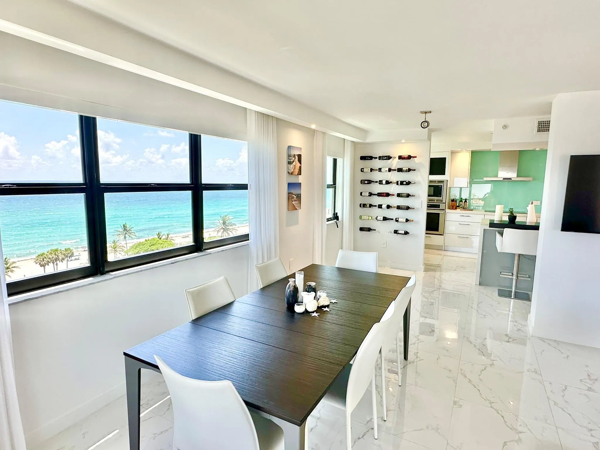 1201 S Ocean Drive, #1002N