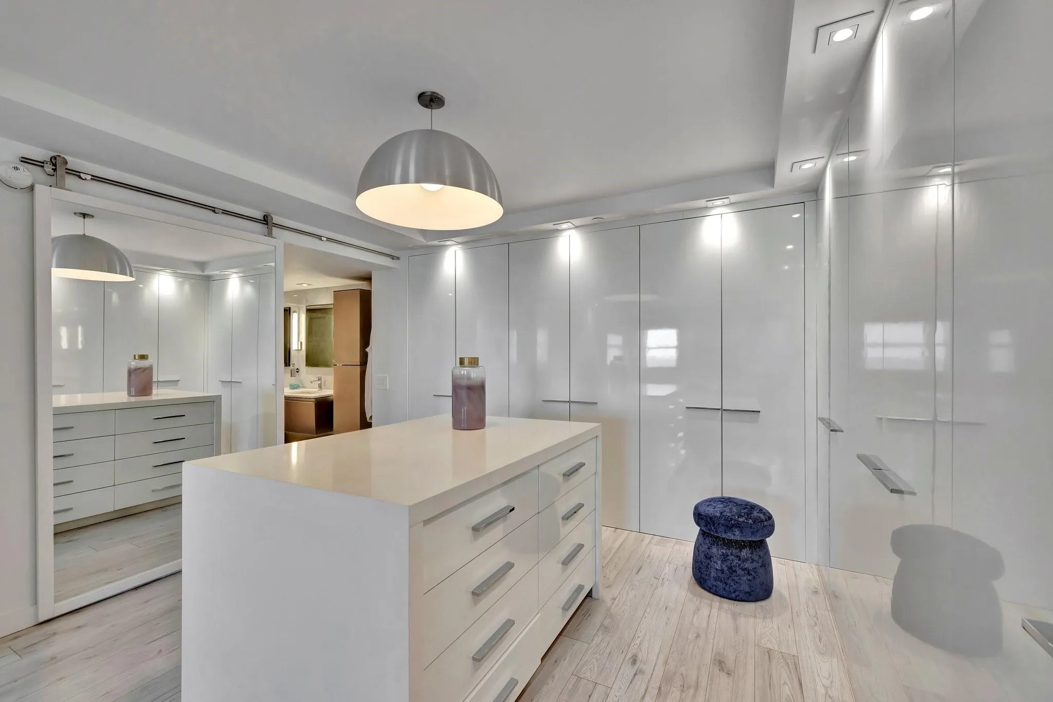 1201 S Ocean Drive, #1002N