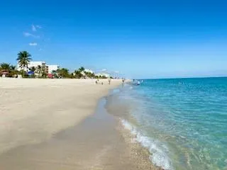 1201 S Ocean Drive, #1002N