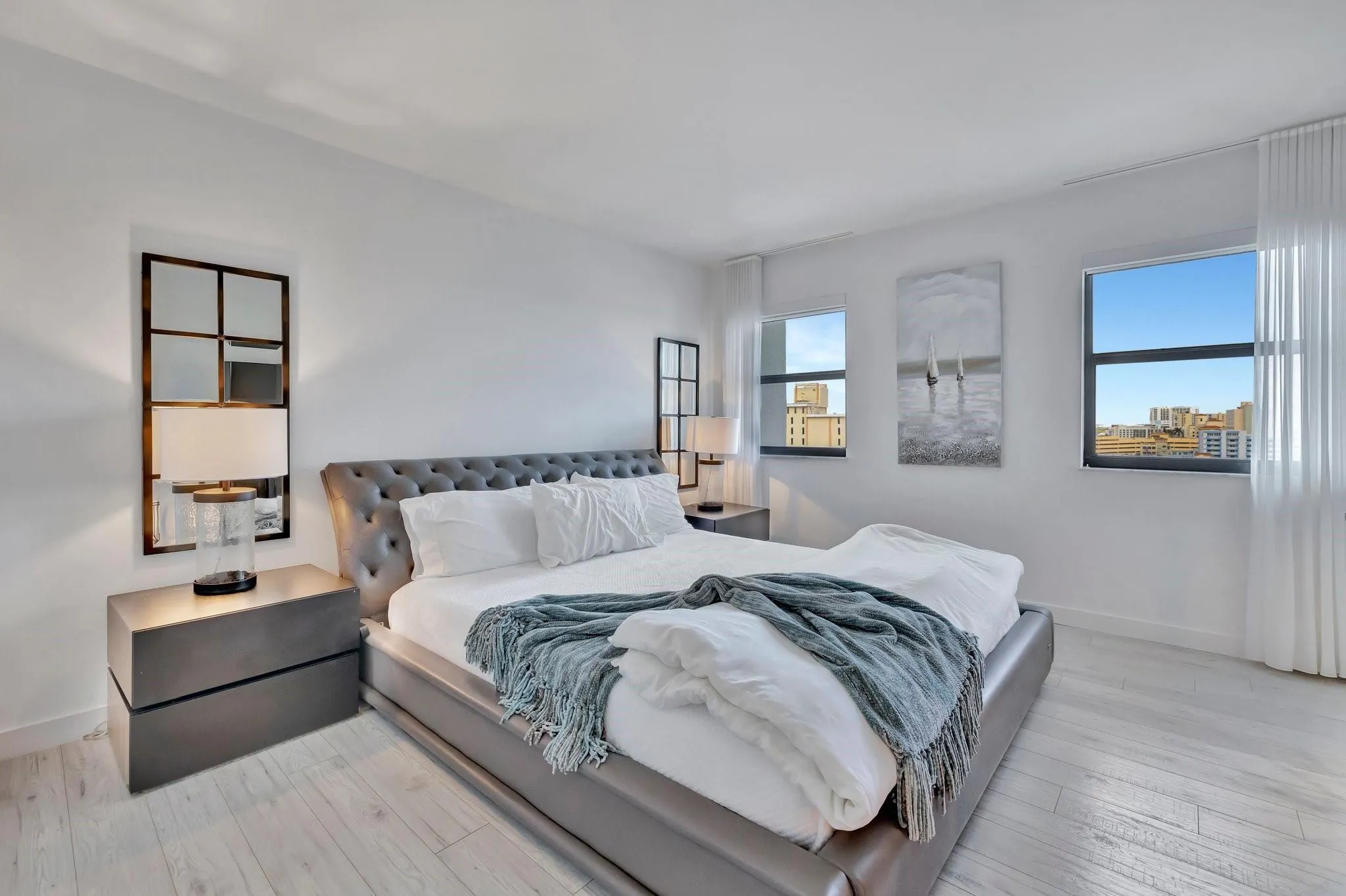 1201 S Ocean Drive, #1002N