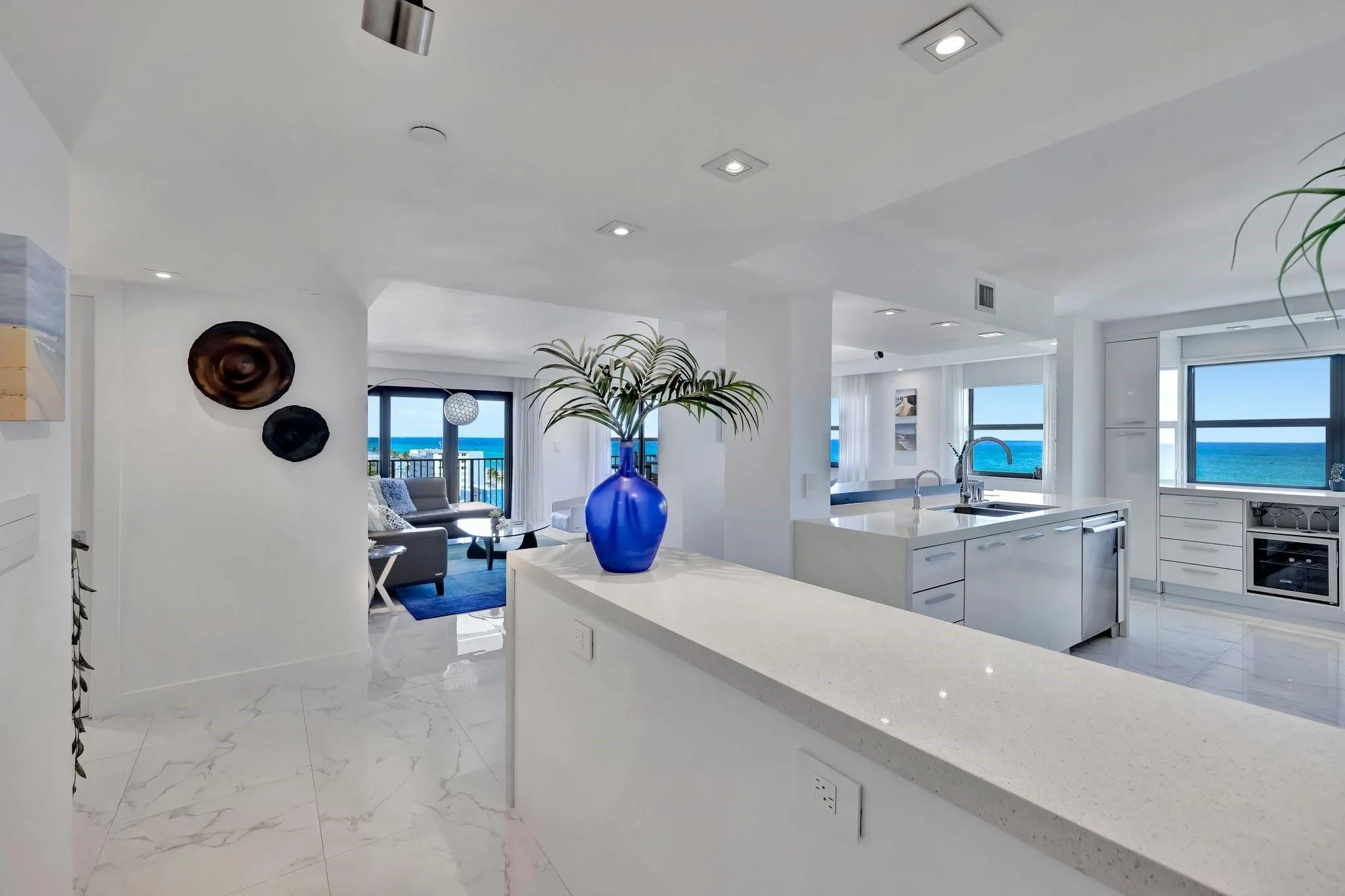 1201 S Ocean Drive, #1002N