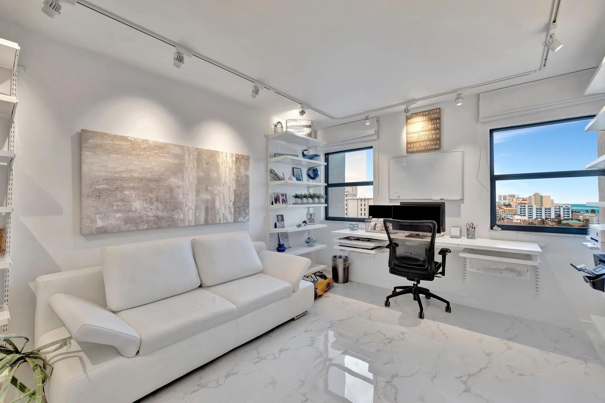 1201 S Ocean Drive, #1002N