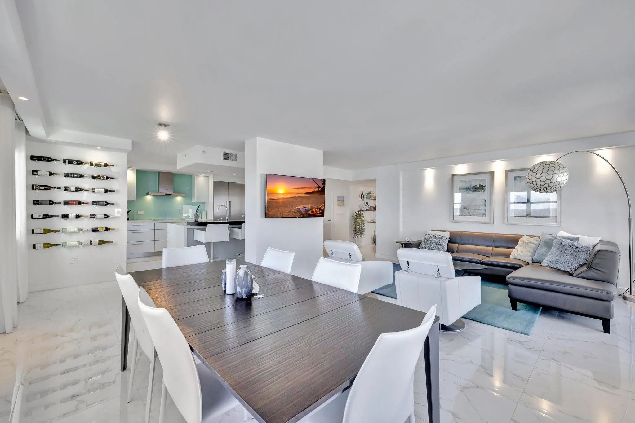 1201 S Ocean Drive, #1002N